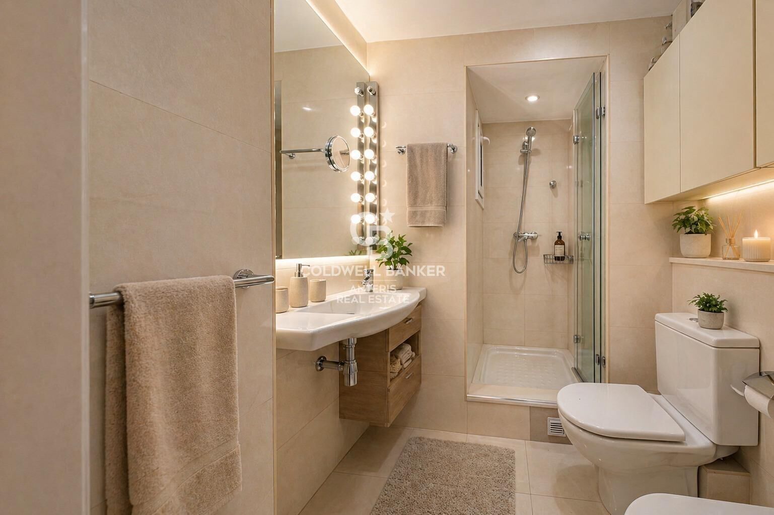 Exclusive bright apartment on Enric Granados street