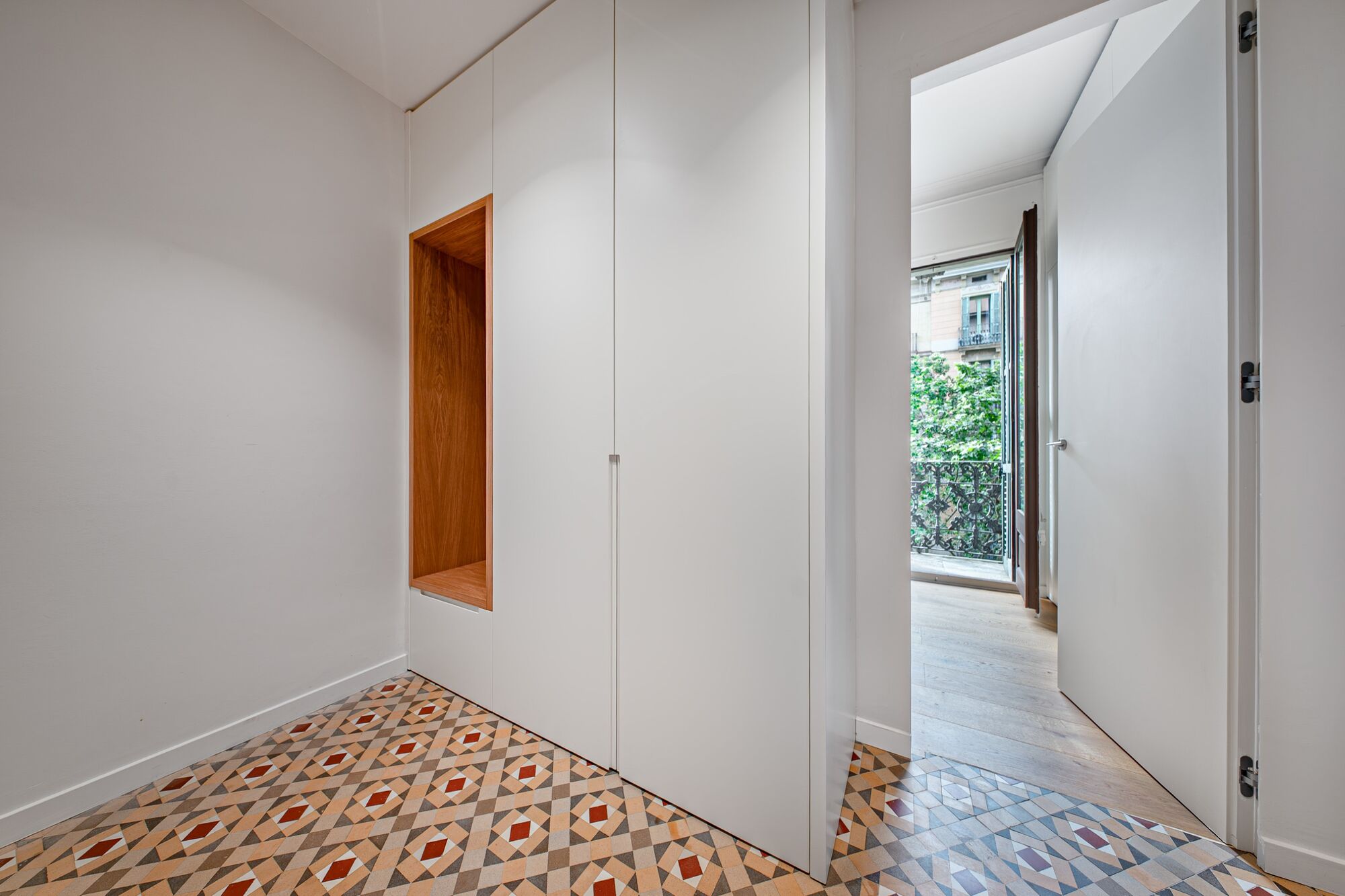Exclusiva vivienda reformada con elementos originales