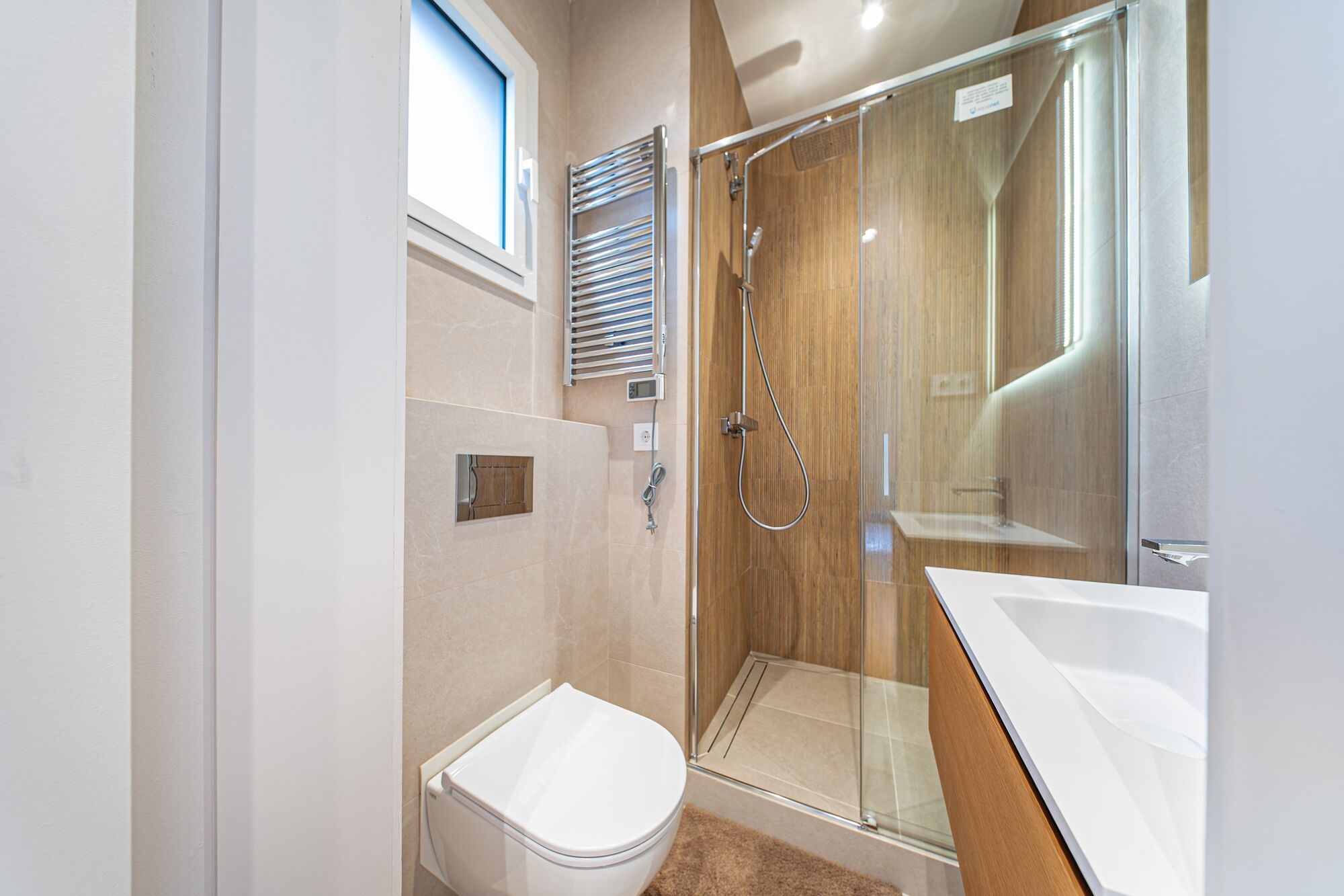 Exclusiva vivienda reformada con elementos originales
