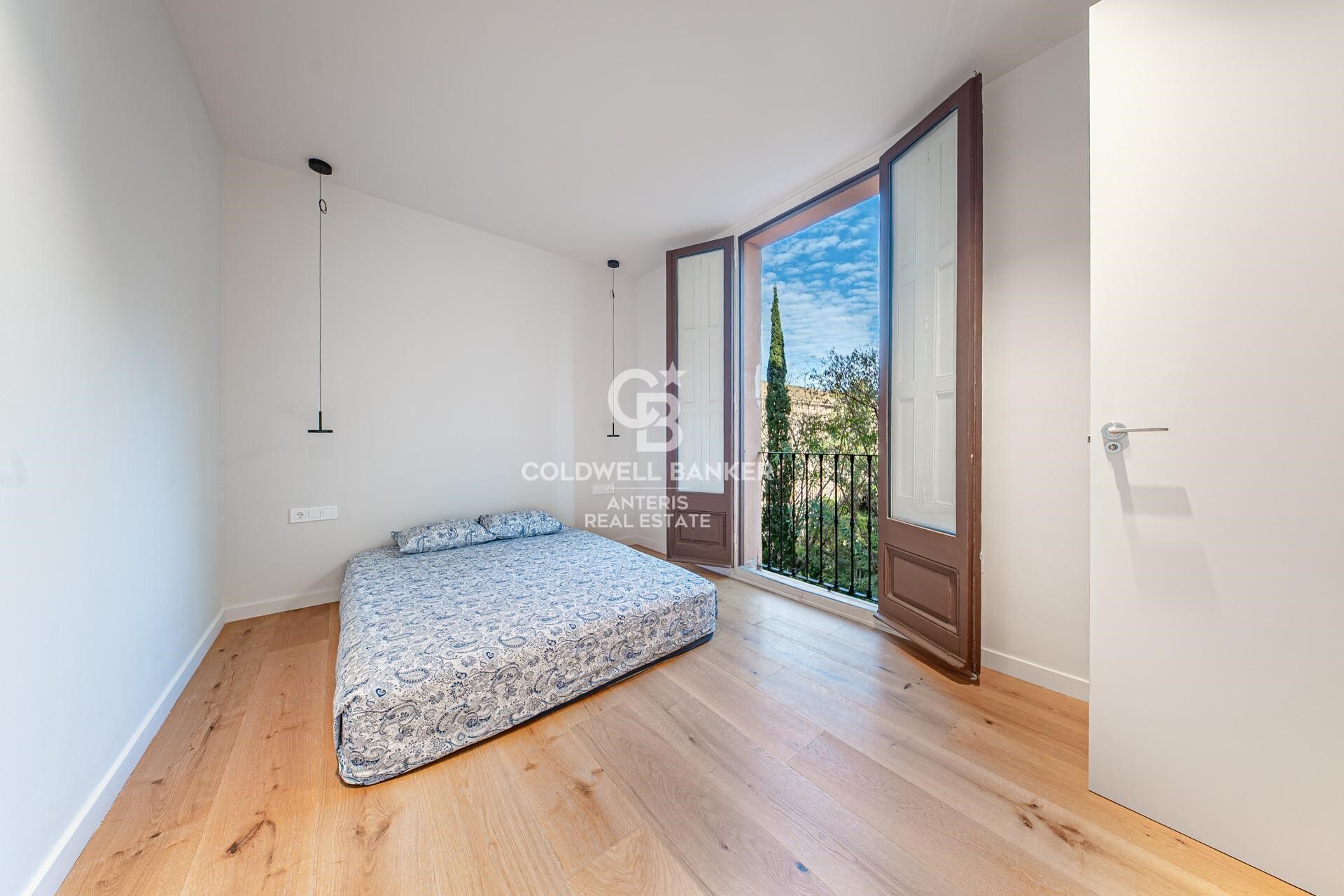 Exclusive renovated property with original architectural features
