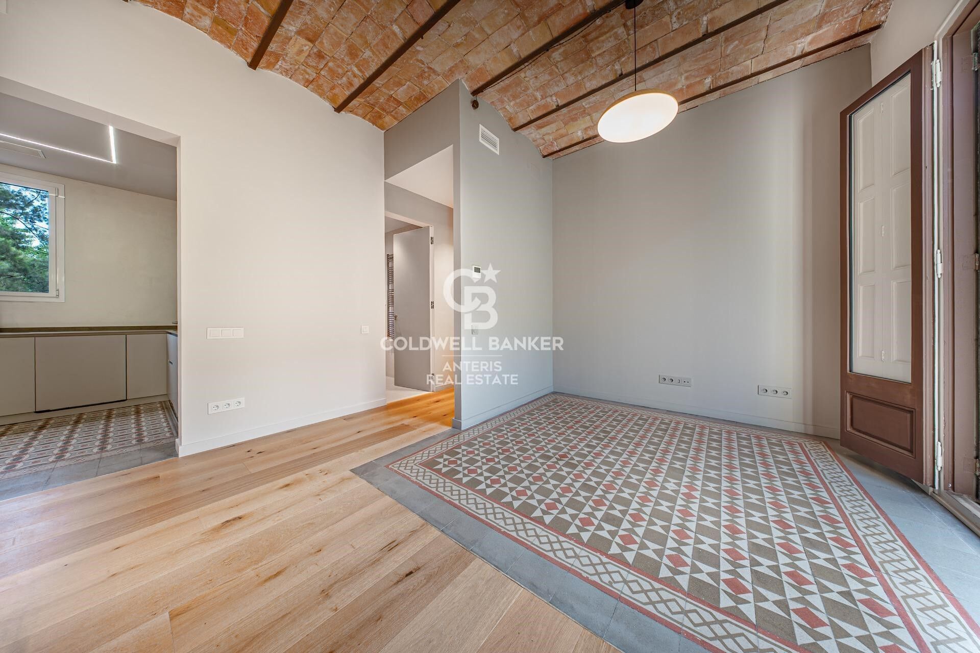 Exclusive renovated property with original architectural features