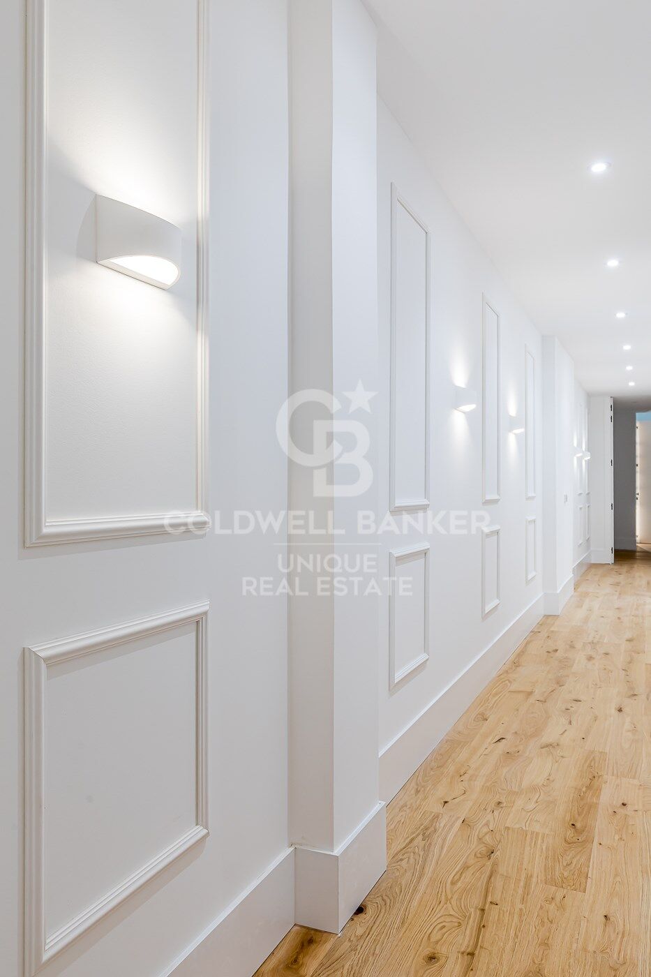 Appartement extérieur rénové avec terrasse, garage et débarras à Lista, Madrid