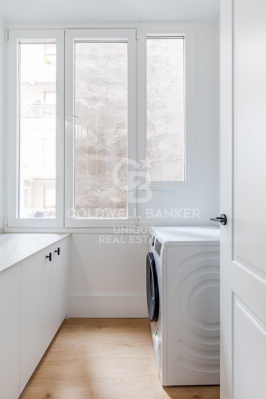 Appartement extérieur rénové avec terrasse, garage et débarras à Lista, Madrid
