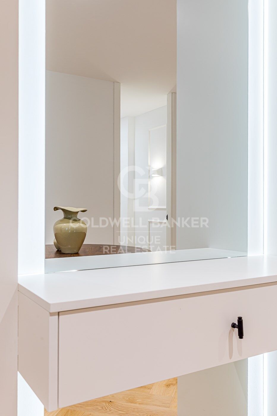 Renovierte Außenwohnung mit Terrasse, Garage und Abstellraum in Lista, Madrid