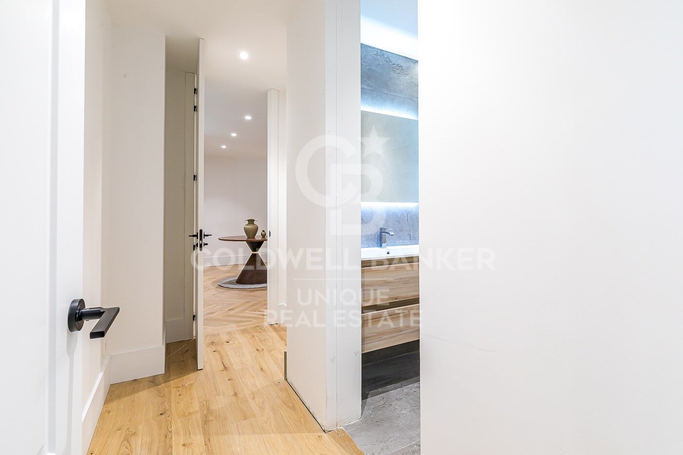 Renovierte Außenwohnung mit Terrasse, Garage und Abstellraum in Lista, Madrid