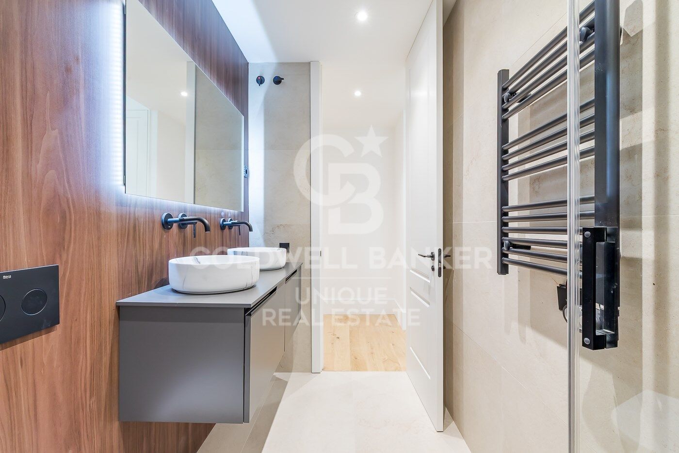 Piso exterior reformado con terraza, garaje y trastero en Lista, Madrid