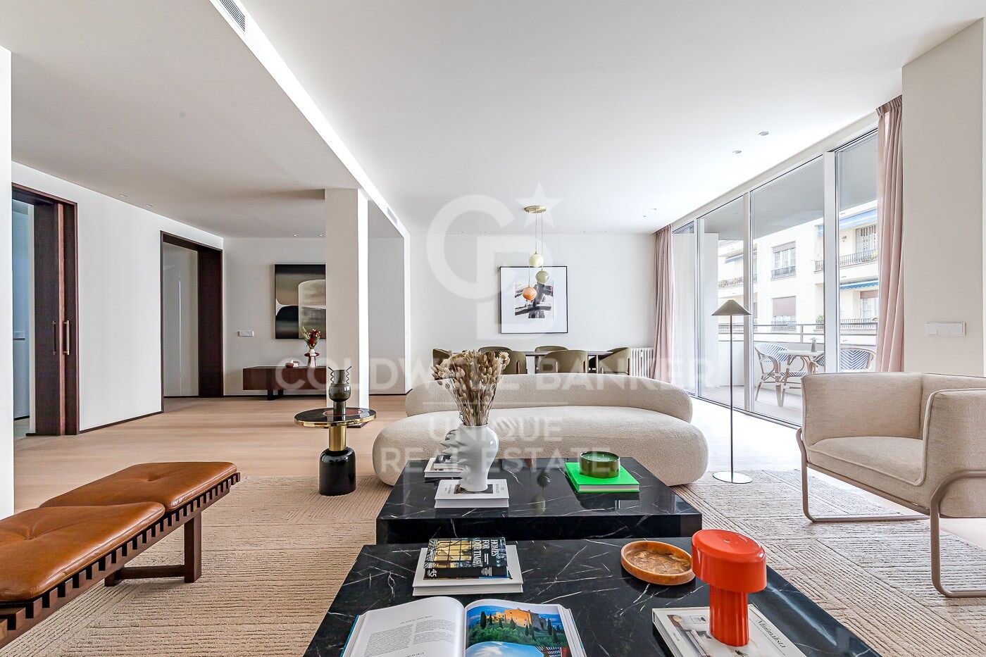 Exterior flat with terrace and garage in Recoletos, Madrid