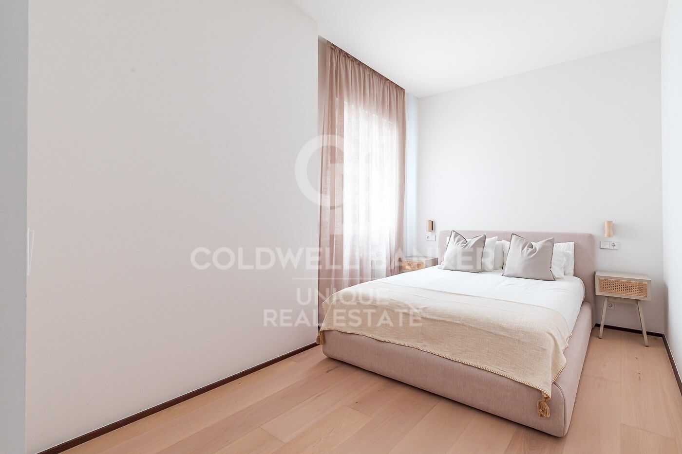 Exterior flat with terrace and garage in Recoletos, Madrid