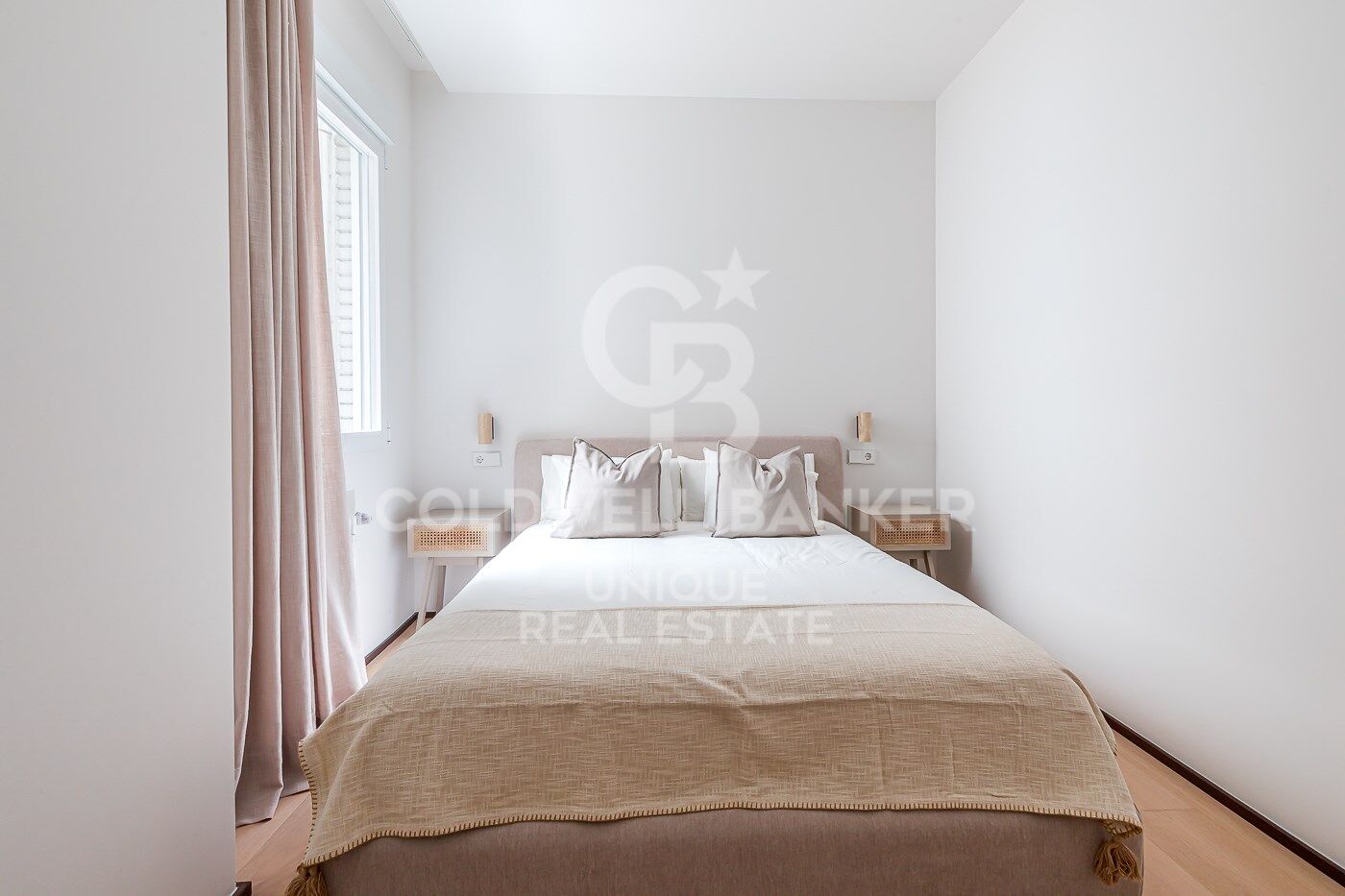 Exterior flat with terrace and garage in Recoletos, Madrid