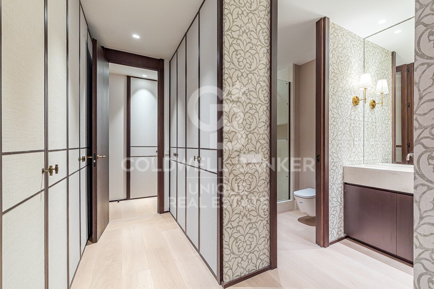 Exterior flat with terrace and garage in Recoletos, Madrid