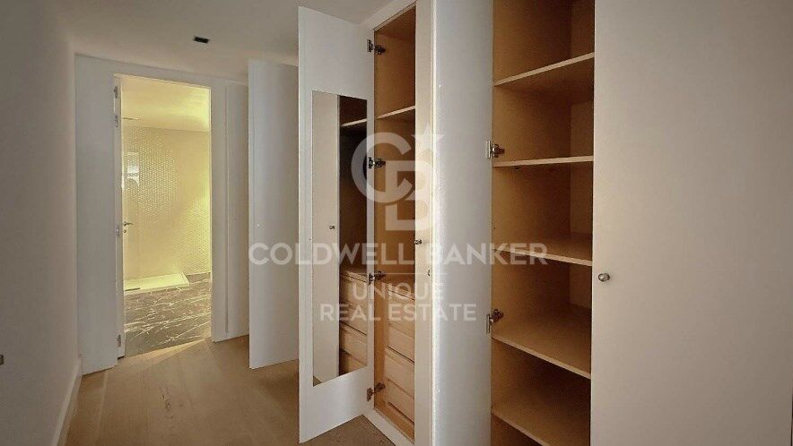 Appartement extérieur rénové à Recoletos, Madrid