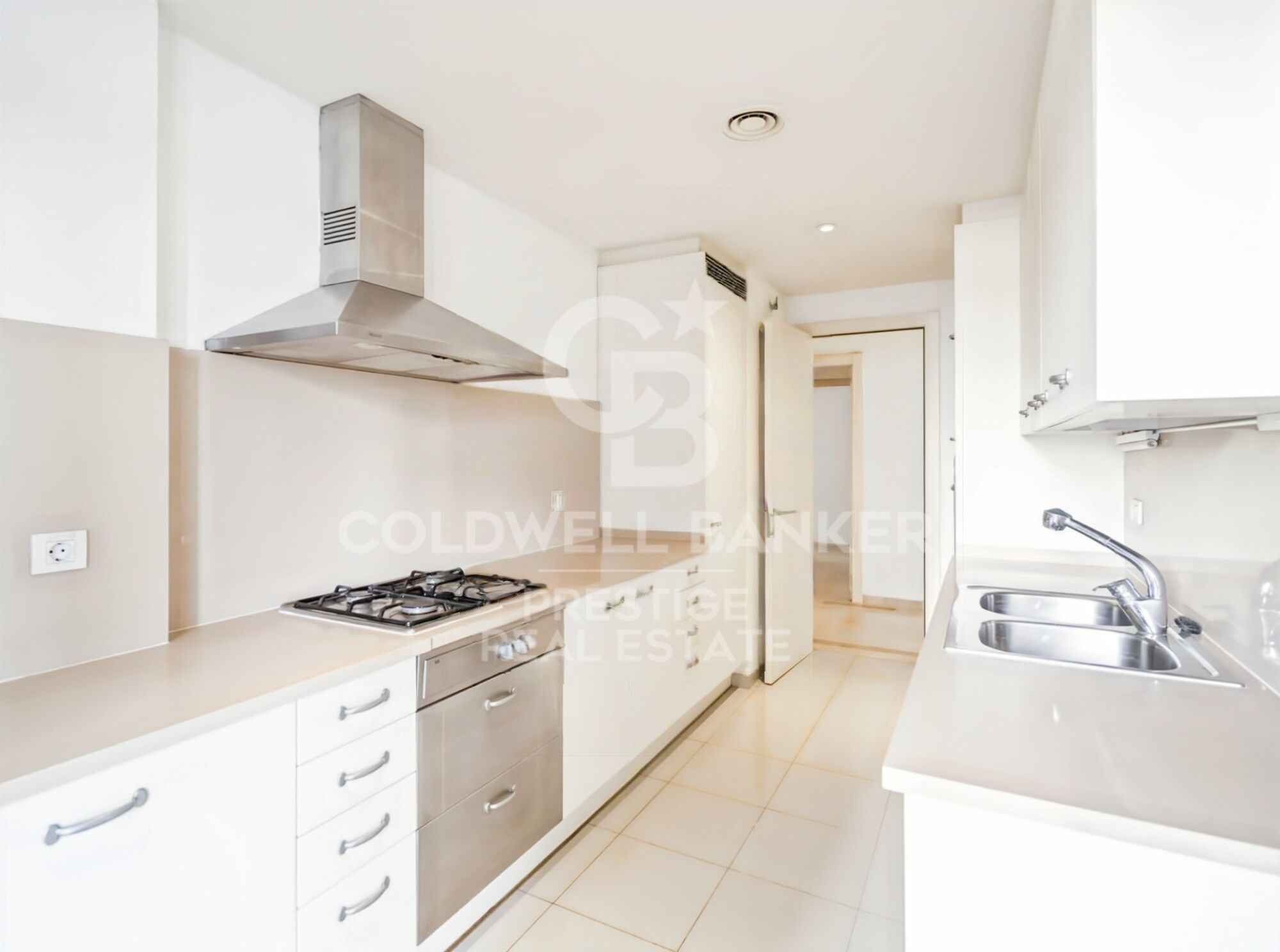 Flat 4 Bedrooms Sale Barcelona