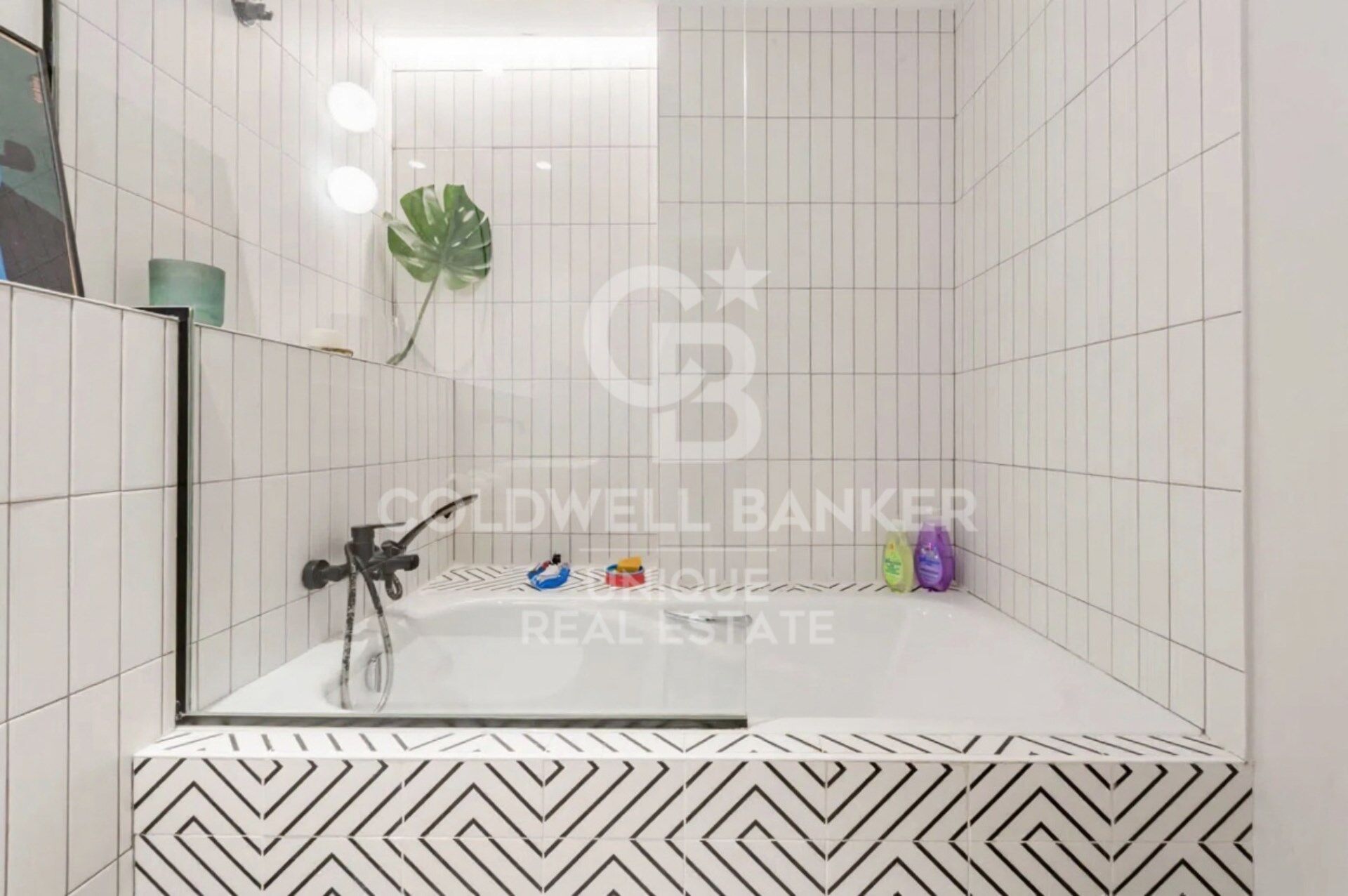 Appartement extérieur avec terrasse et débarras à Chamberí, Madrid