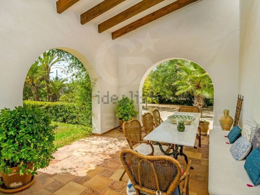 Renovierte, hochwertige Finca mit Meerblick, Haupthaus und Gästewohnung in Benissa