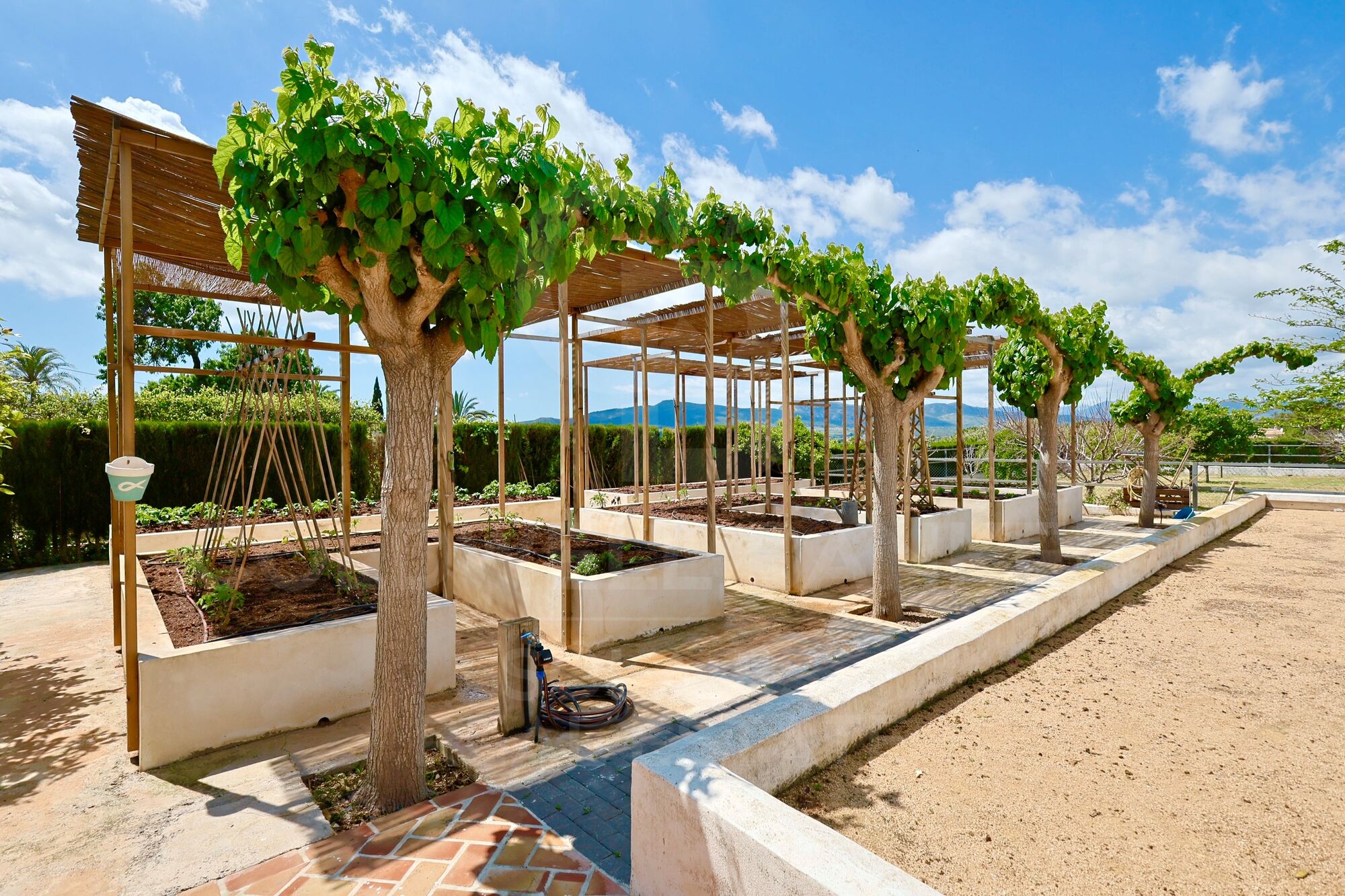 Finca méditerranéenne élégante avec du caractère, de l'intimité et des espaces indépendants à deux pas du centre de Jávéa