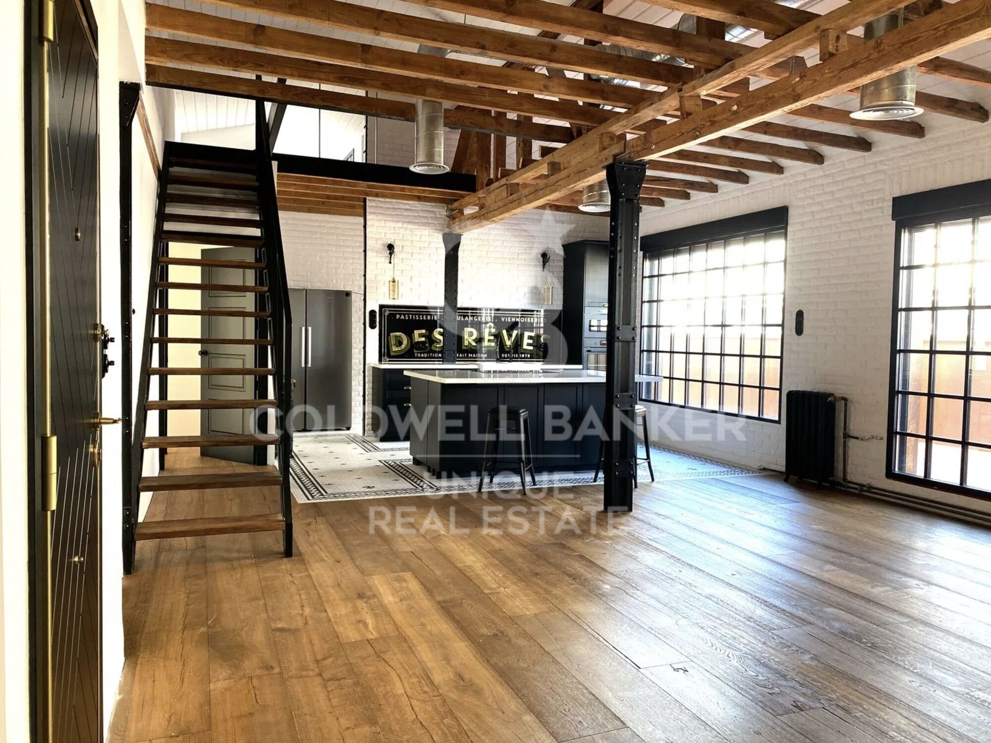 Penthouse duplex extérieur rénové avec terrasse à Sol, Madrid