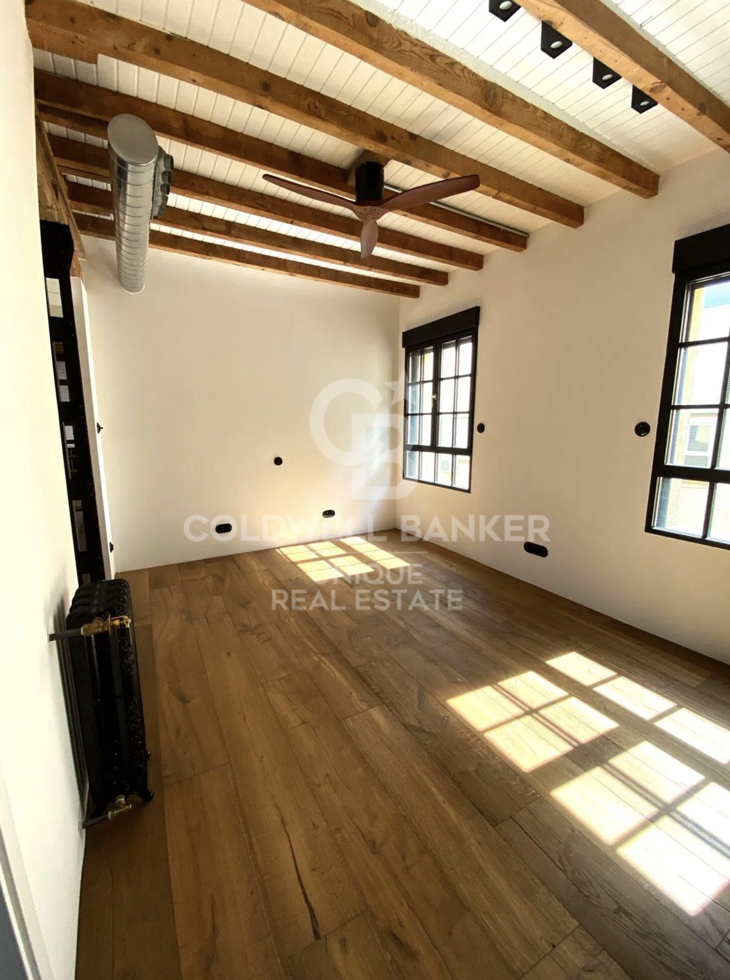 Penthouse duplex extérieur rénové avec terrasse à Sol, Madrid