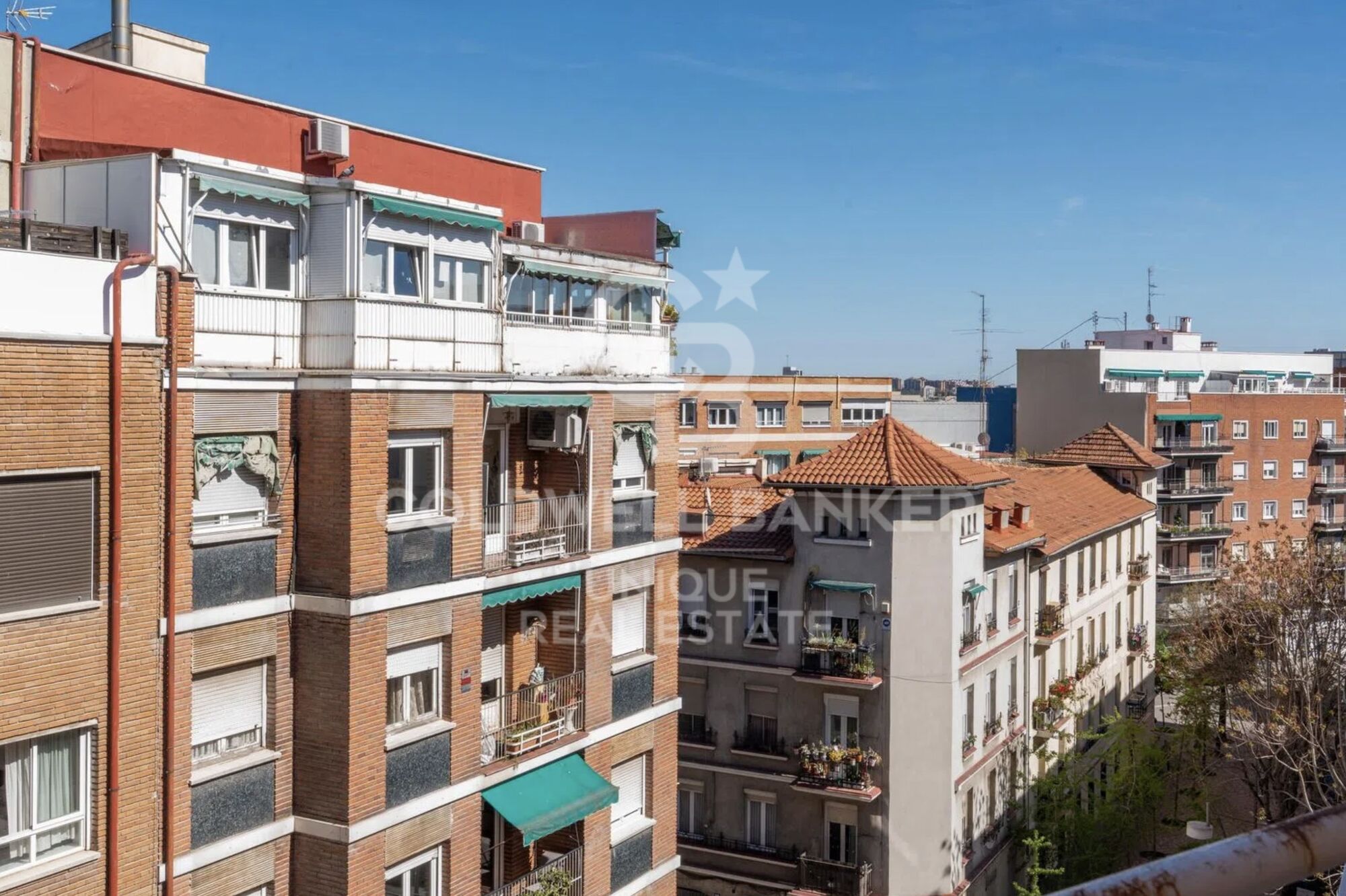 Piso exterior reformado con terraza en Guindalera, Madrid