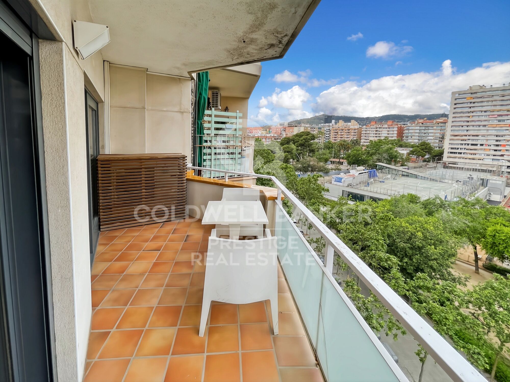Elegance, light and views in one of the most sought-after areas of Les Corts
