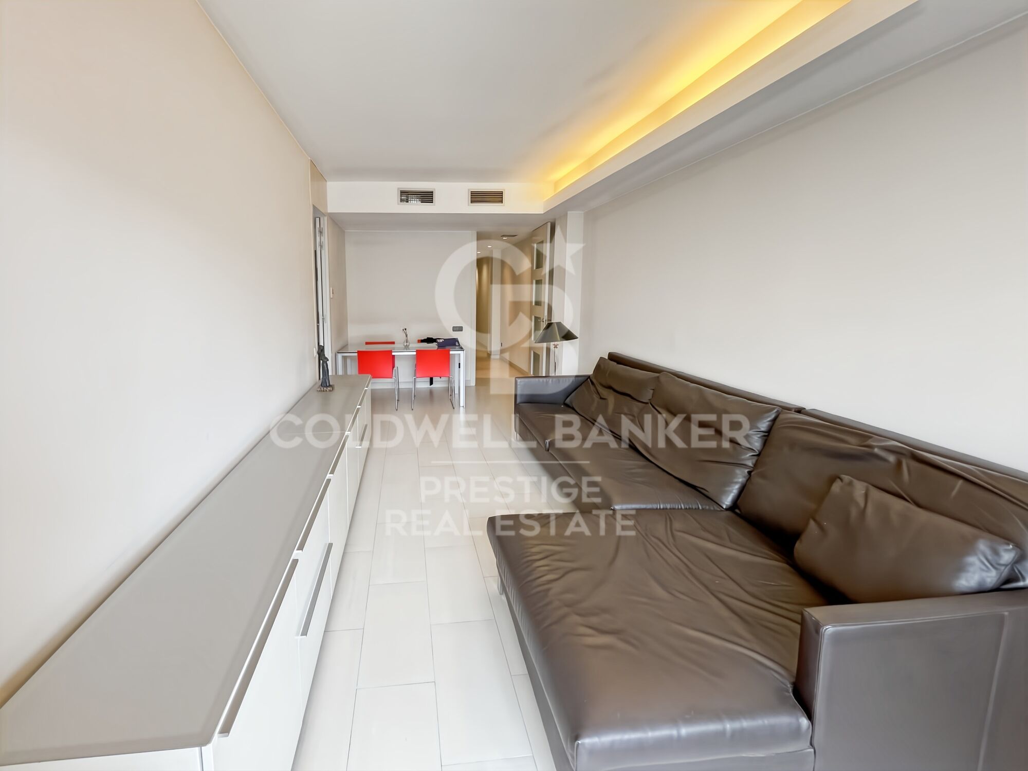 Elegance, light and views in one of the most sought-after areas of Les Corts