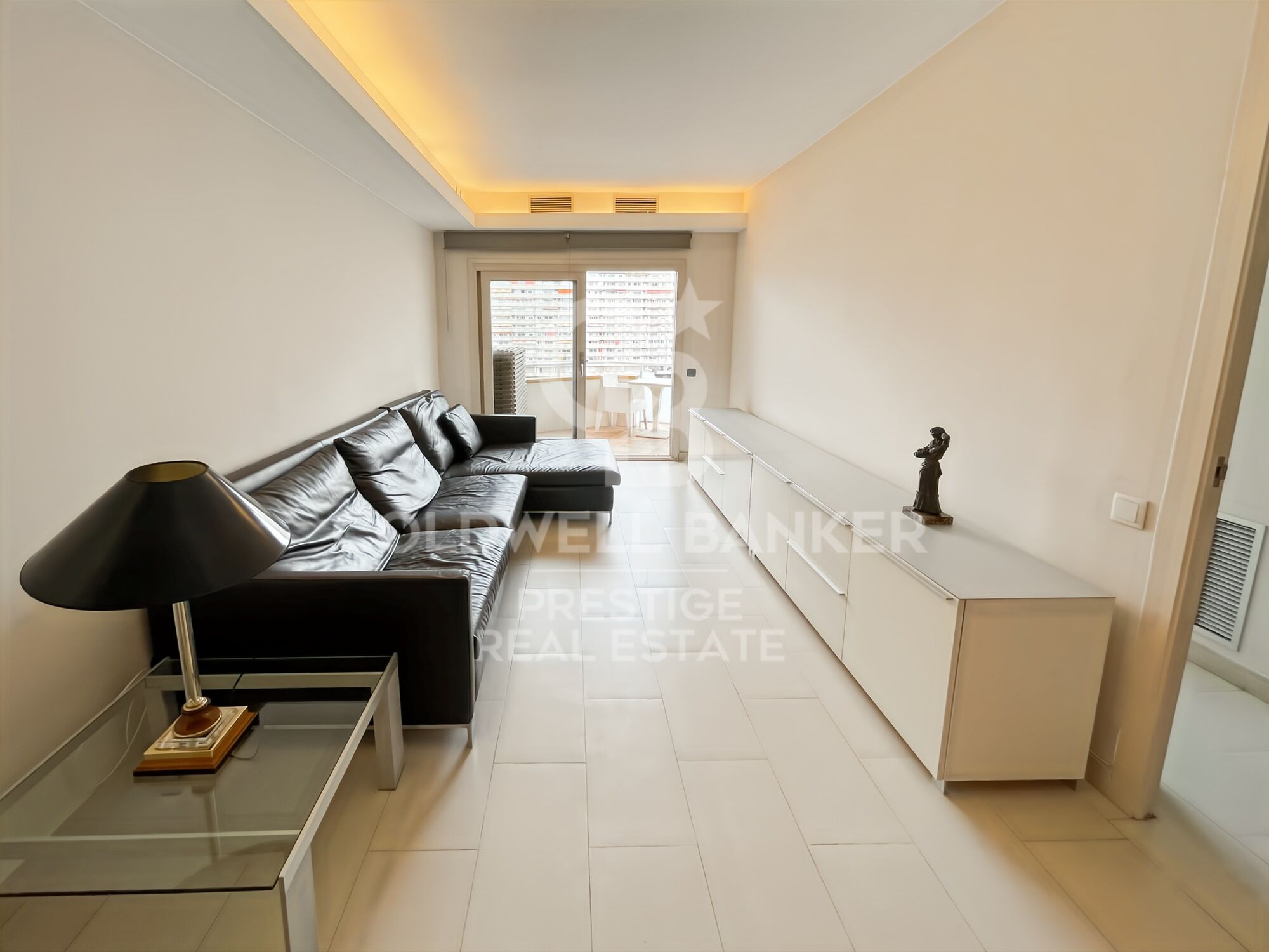 Elegance, light and views in one of the most sought-after areas of Les Corts