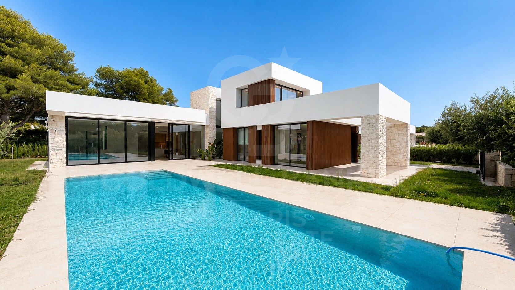 Anspruchsvolle Luxusvilla mit Pool in La Cala, Jávea