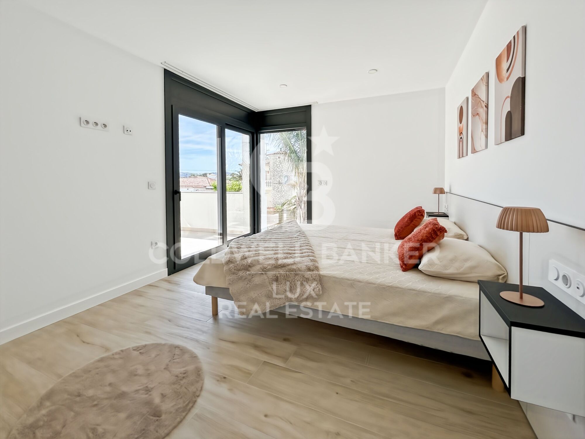 Neubauvilla mit Liegeplatz in Empuriabrava