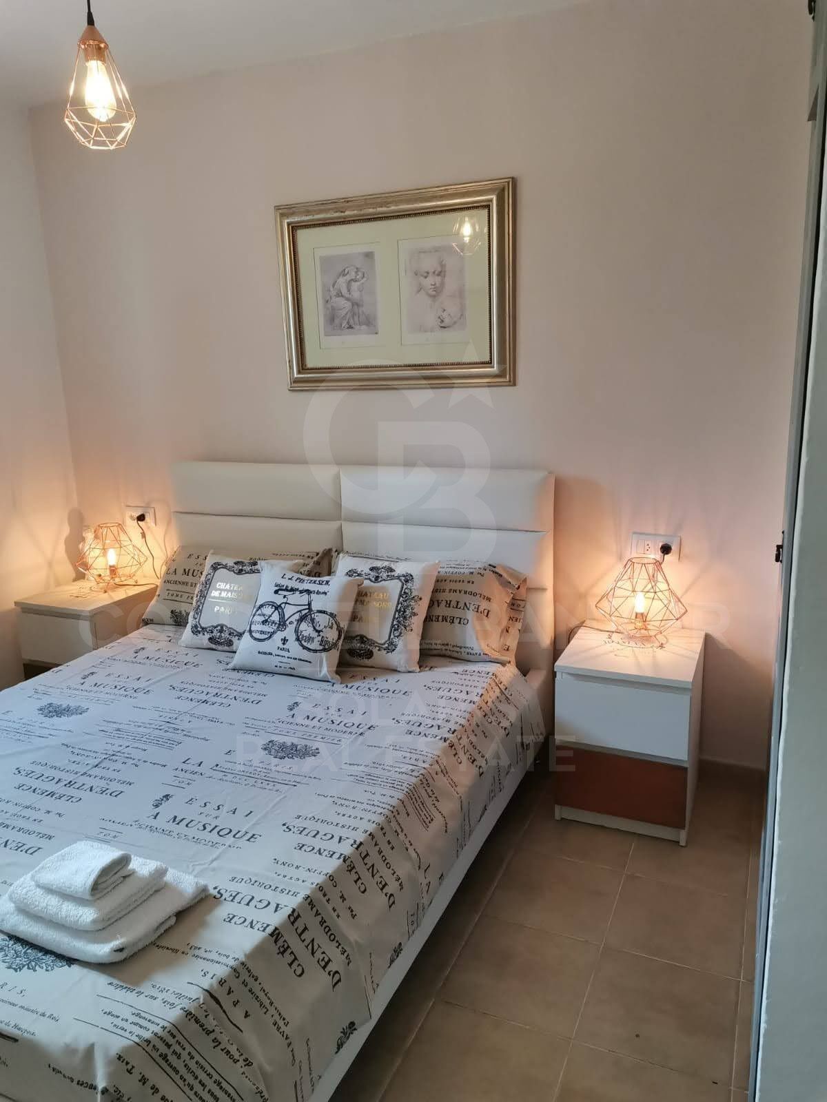 Bungalow exclusif avec jardin privé, espace détente et espaces lumineux méditerranéens
