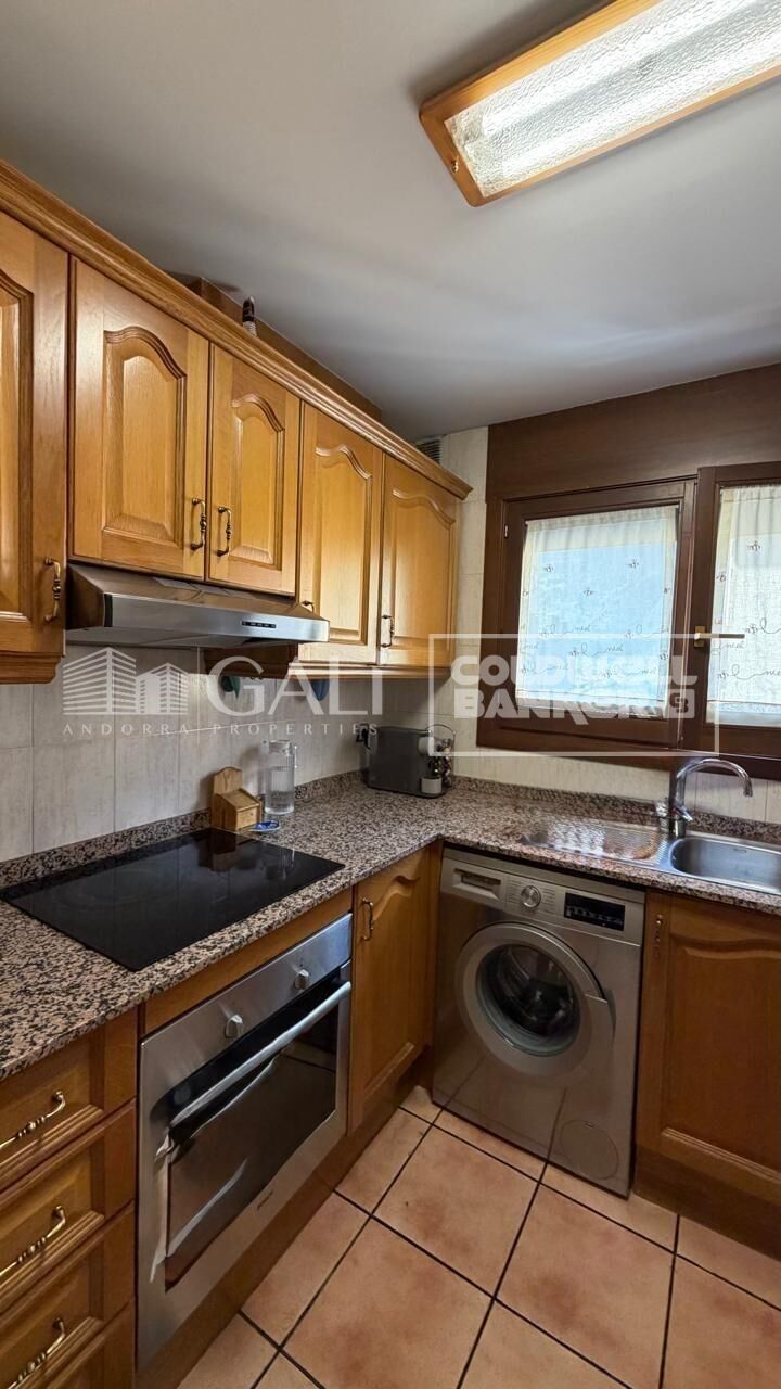 Apartment 3 Bedrooms Sale Encamp