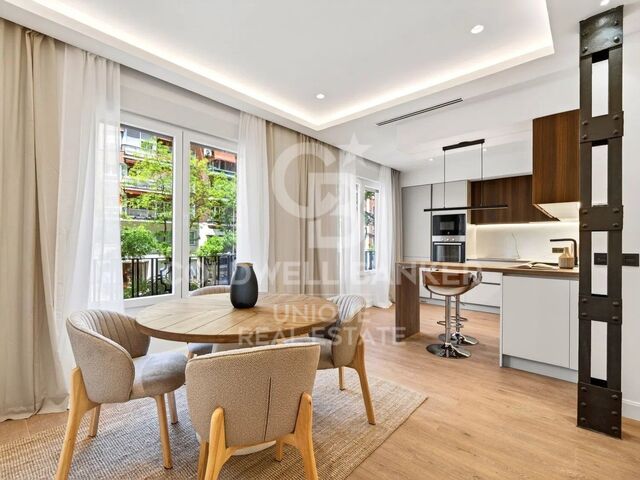 Renovierte Außenwohnung in Goya, Madrid