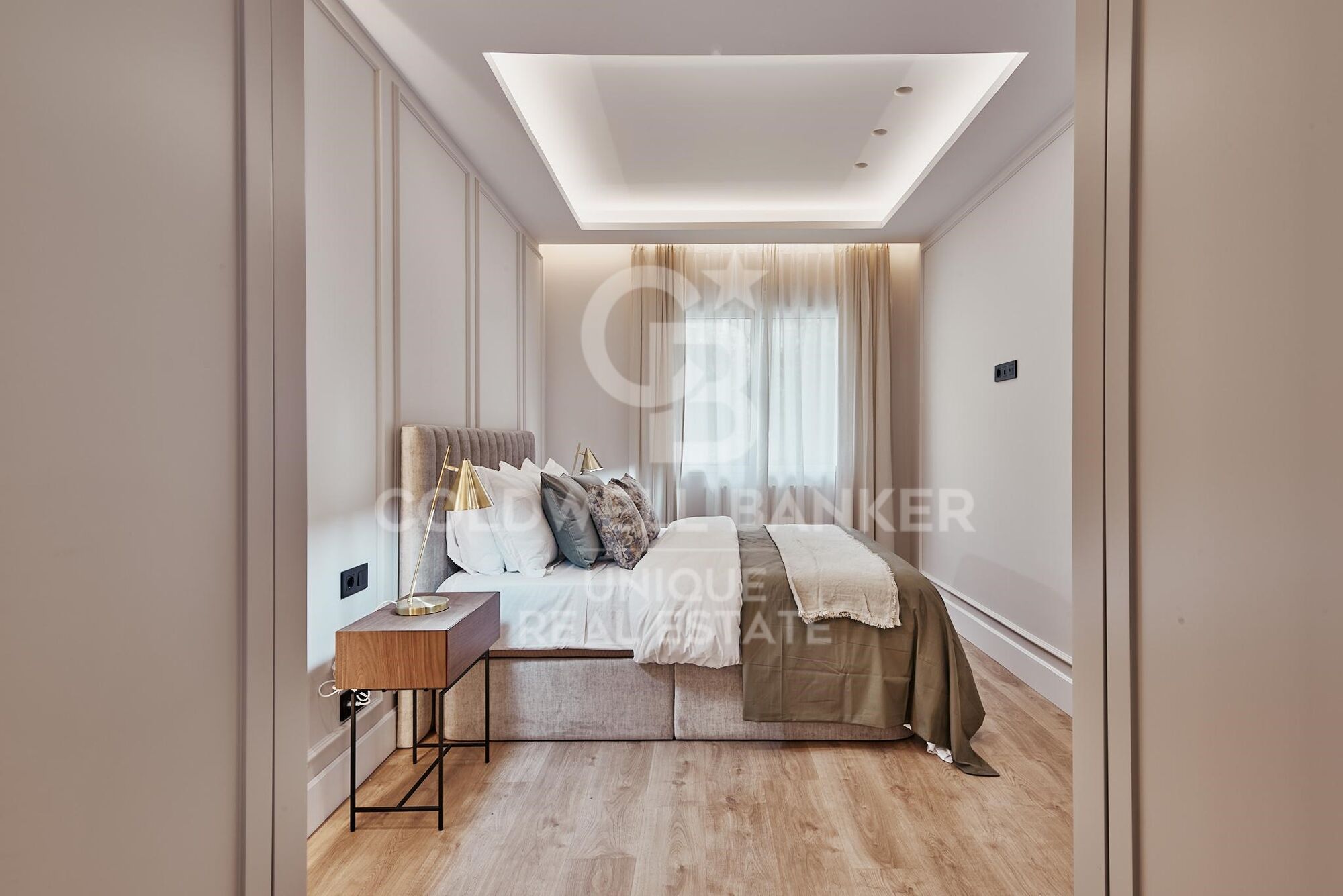 Renovated flat with terrace in Castellana, Madrid