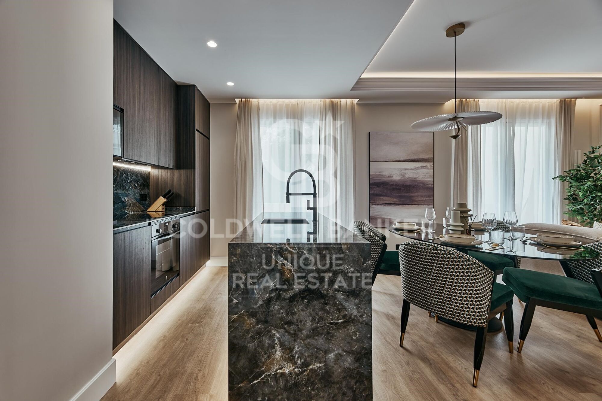 Renovated flat with terrace in Castellana, Madrid