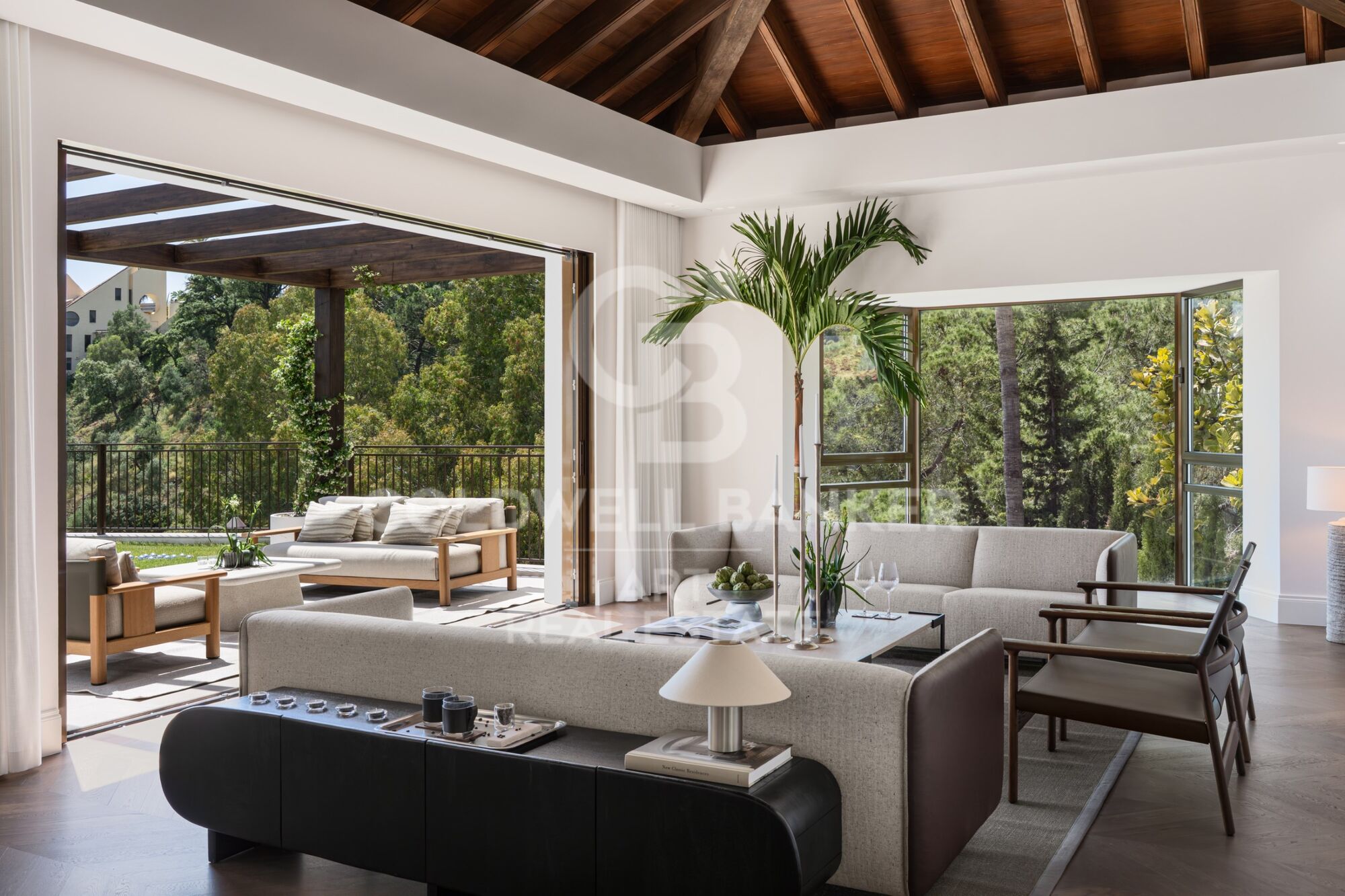 Espectacular villa en el corazón de El Herrojo- Benahavís