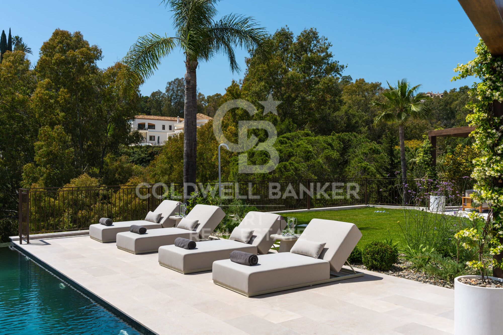 Villa 6 Bedrooms Sale Benahavís
