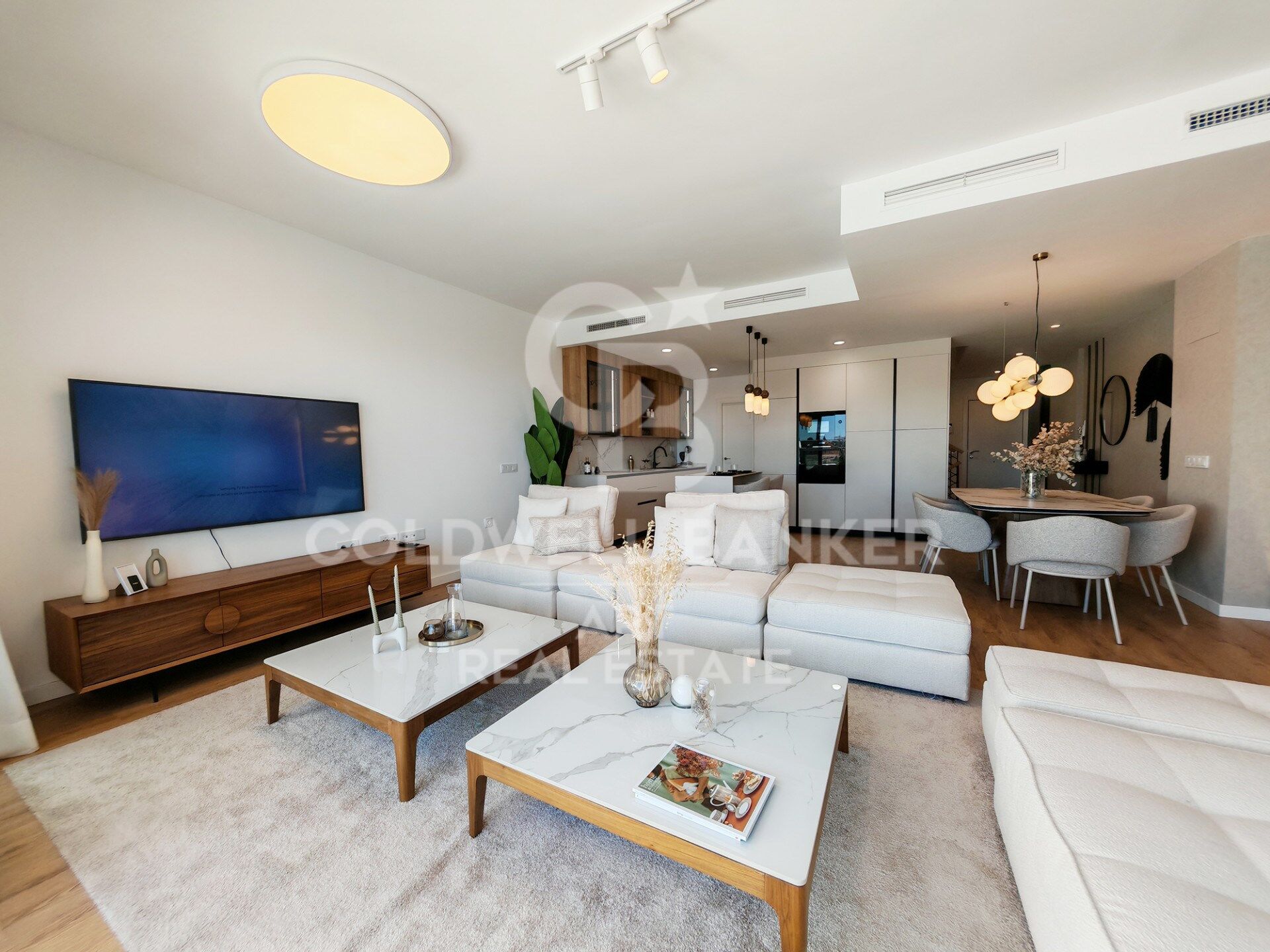 Impressionnante villa de golf contemporaine à vendre à El Chaparral.