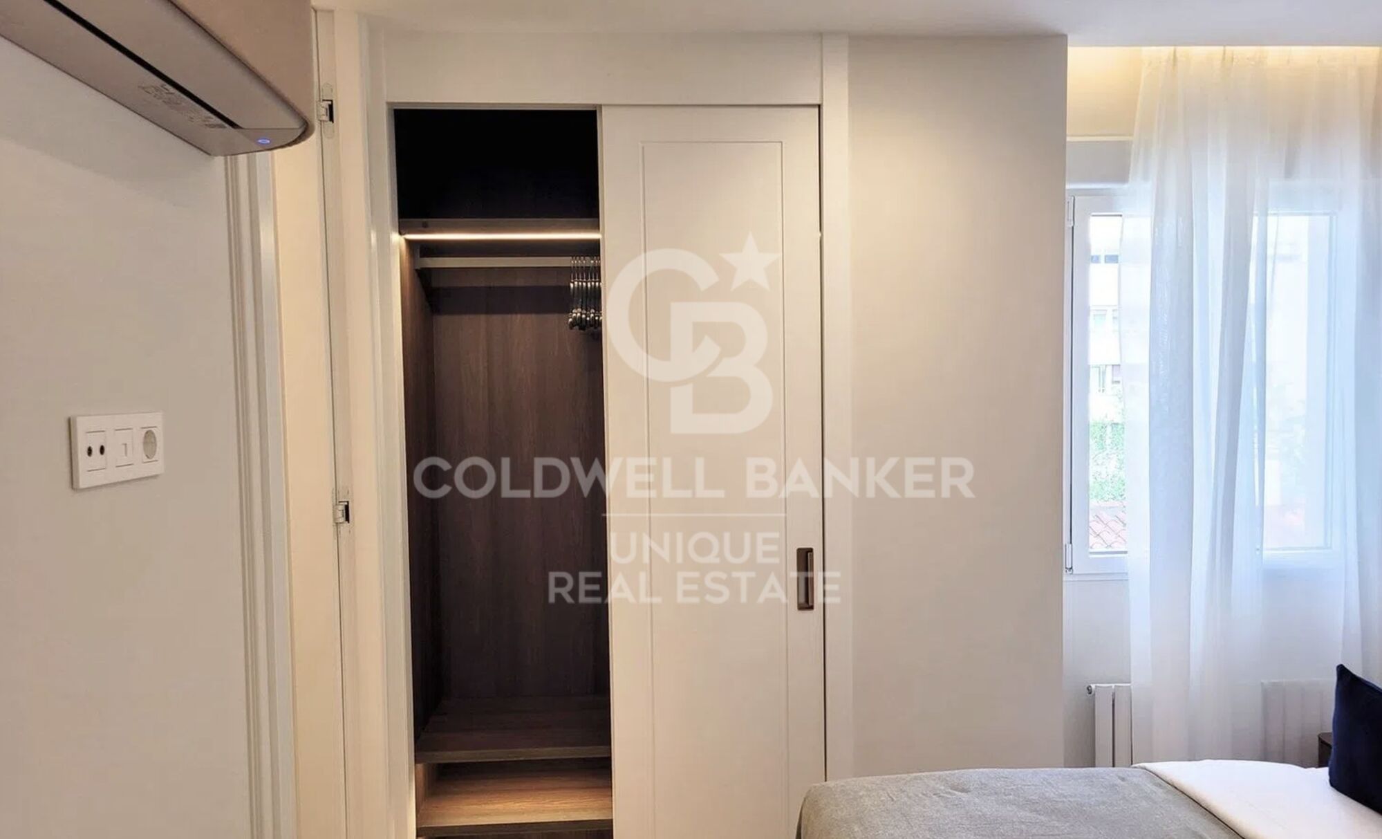Renovated exterior apartment with terrace and garage in Goya, Madrid
