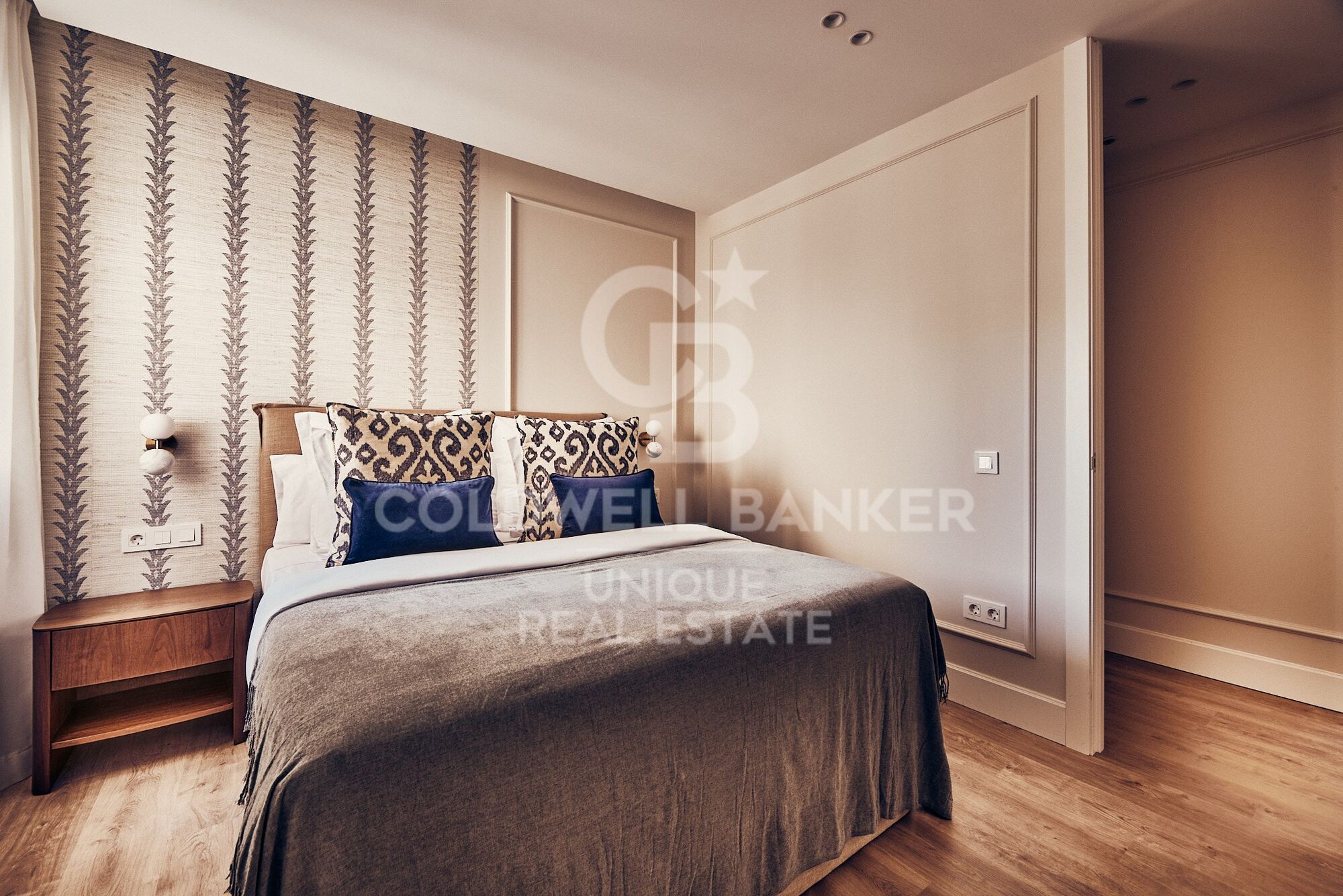 Renovated exterior apartment with terrace and garage in Goya, Madrid