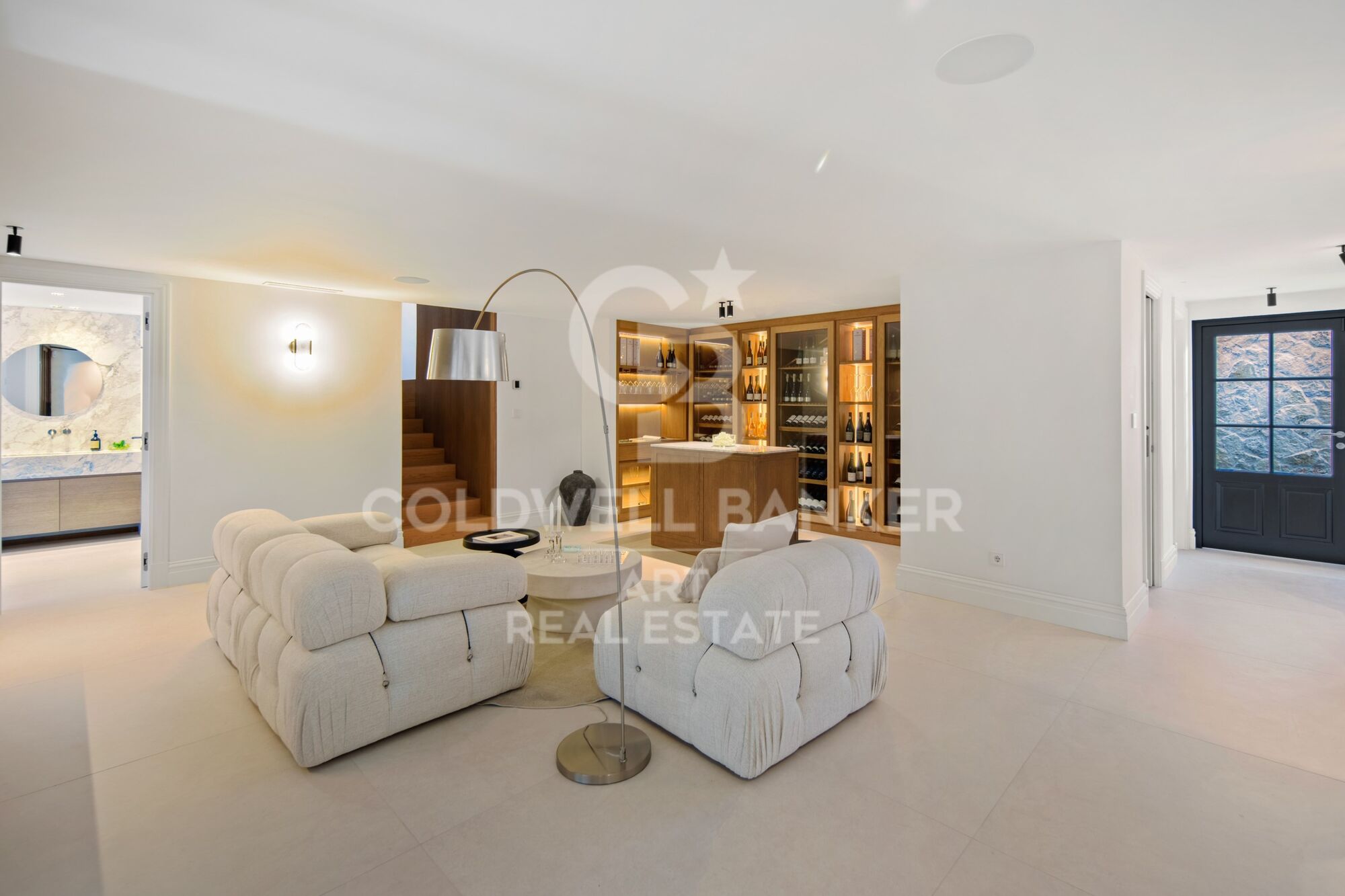 Villa contemporánea en primera línea de Golf en Nueva Andalucía