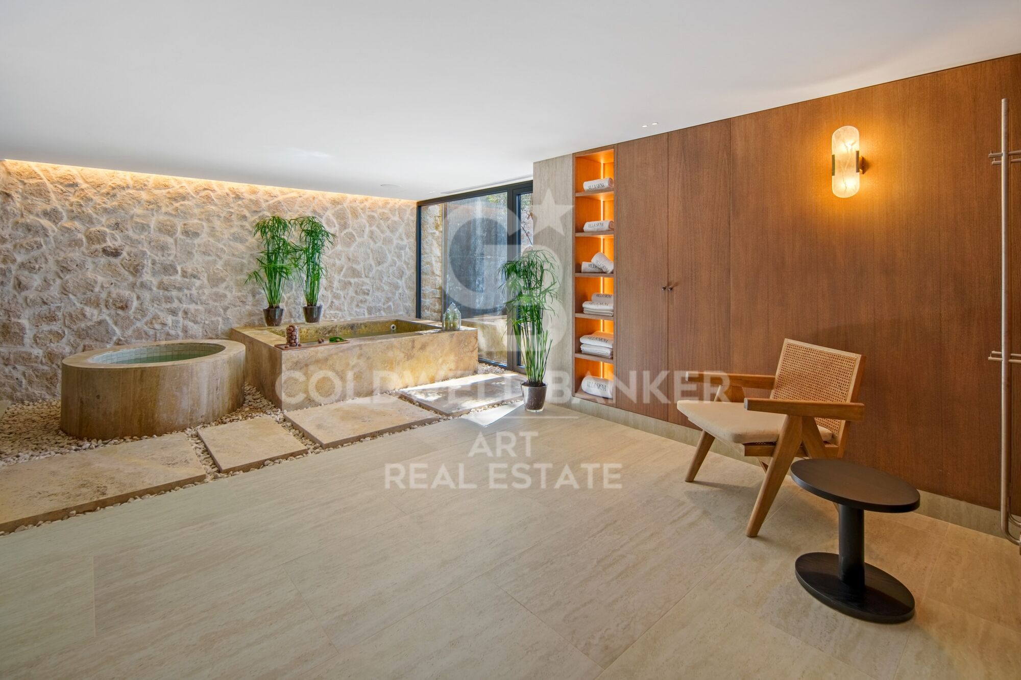 Villa contemporánea en primera línea de Golf en Nueva Andalucía