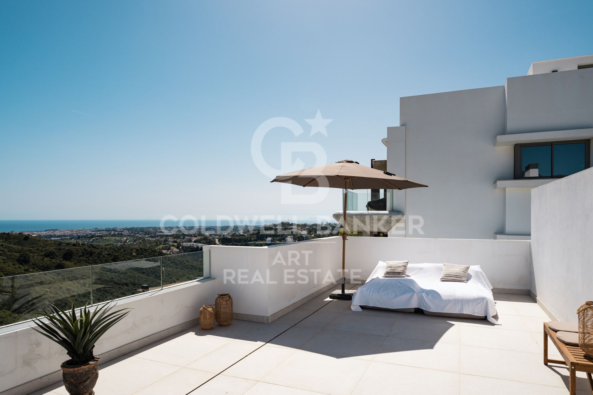 Penthouse de luxe avec vues panoramiques sur la mer à La Quinta.