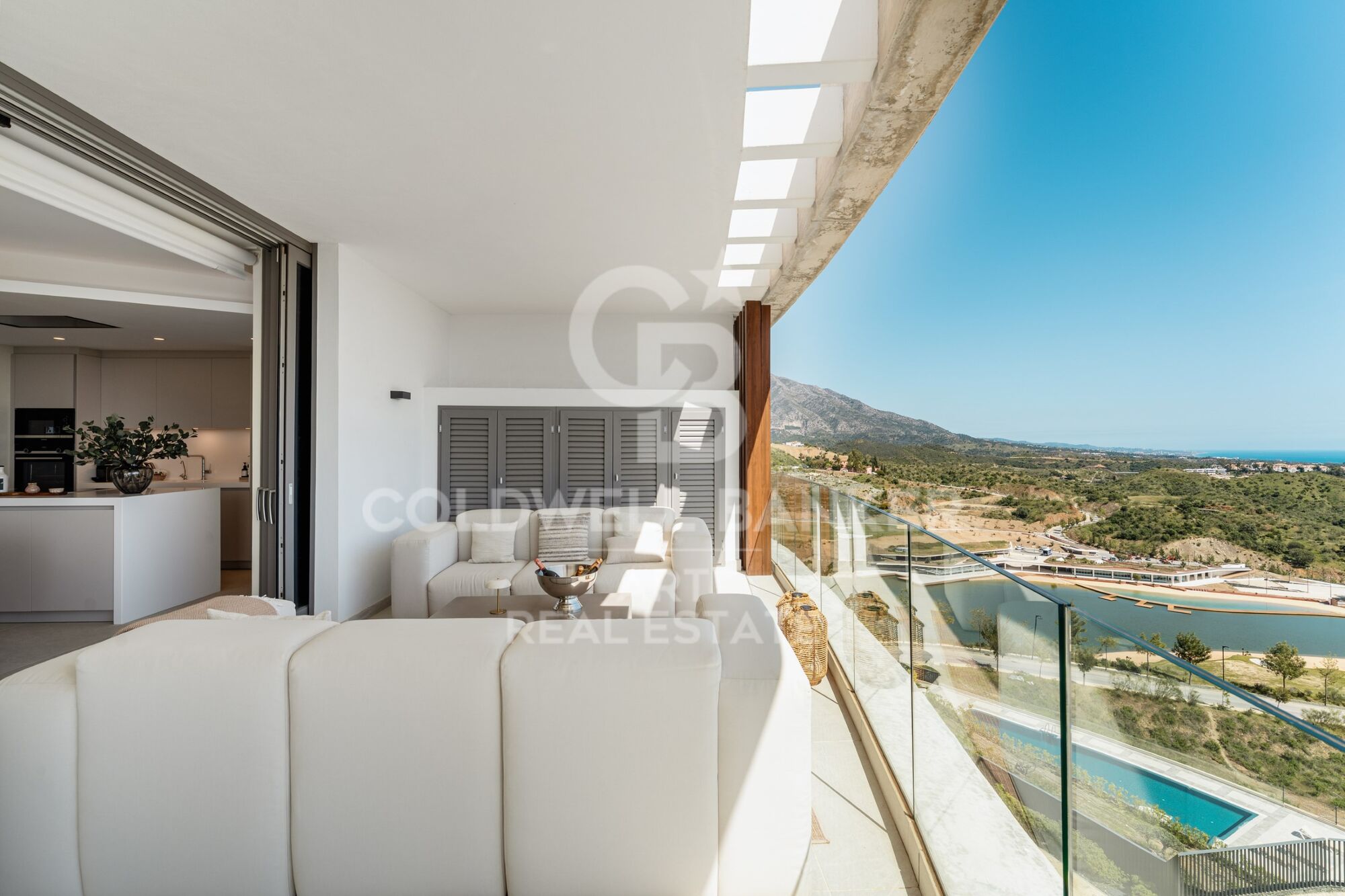 Penthouse de luxe avec vues panoramiques sur la mer à La Quinta.