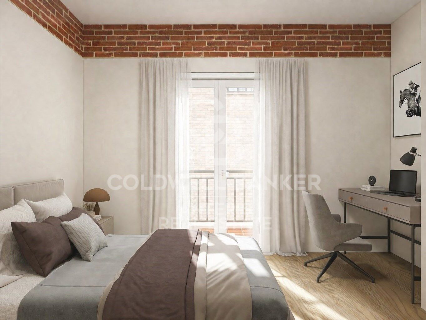 Upper-floor apartment for sale on Balmes Street