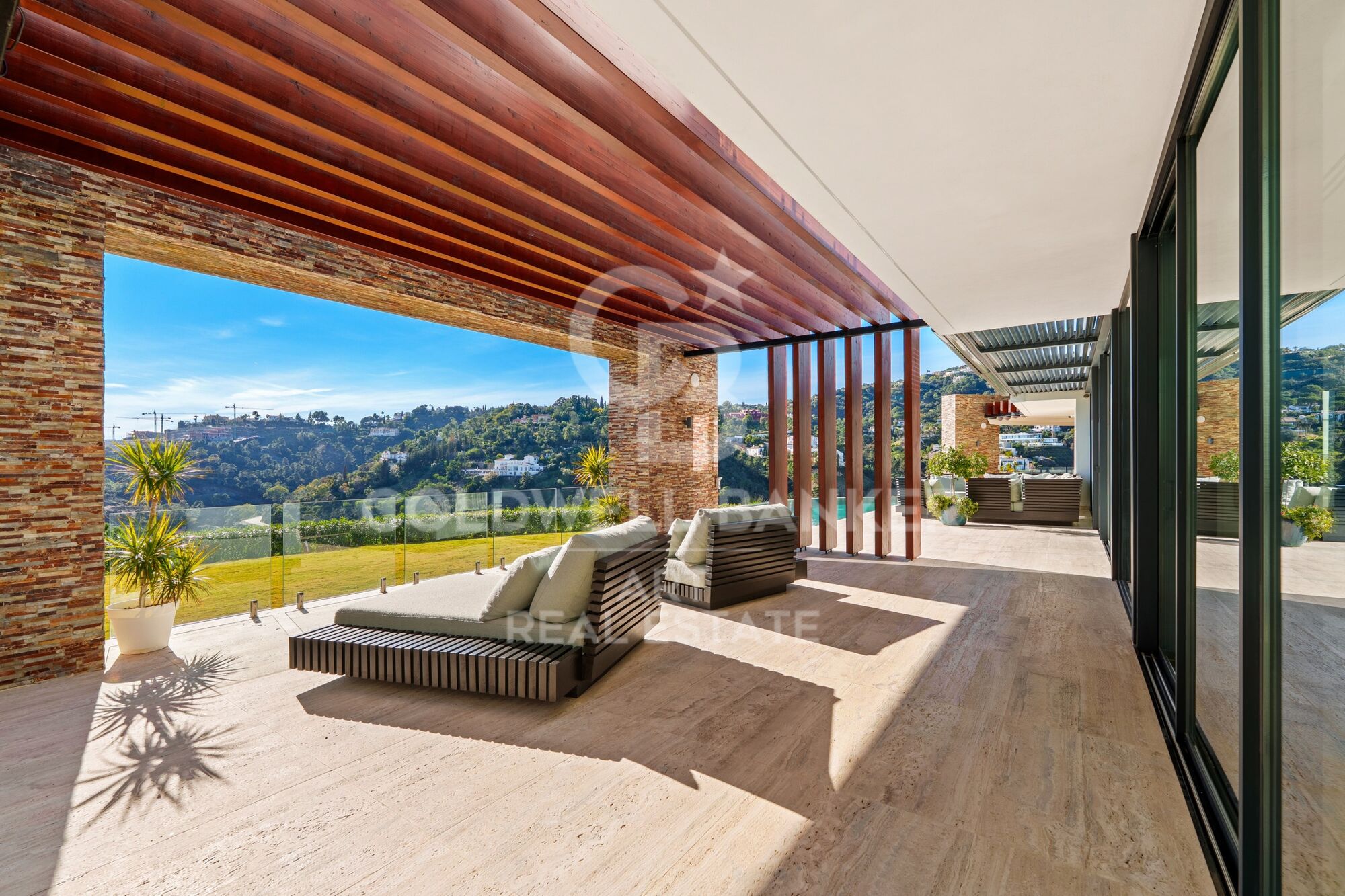 Exclusive Five-Bedroom Villa in El Madroñal, Benahavís