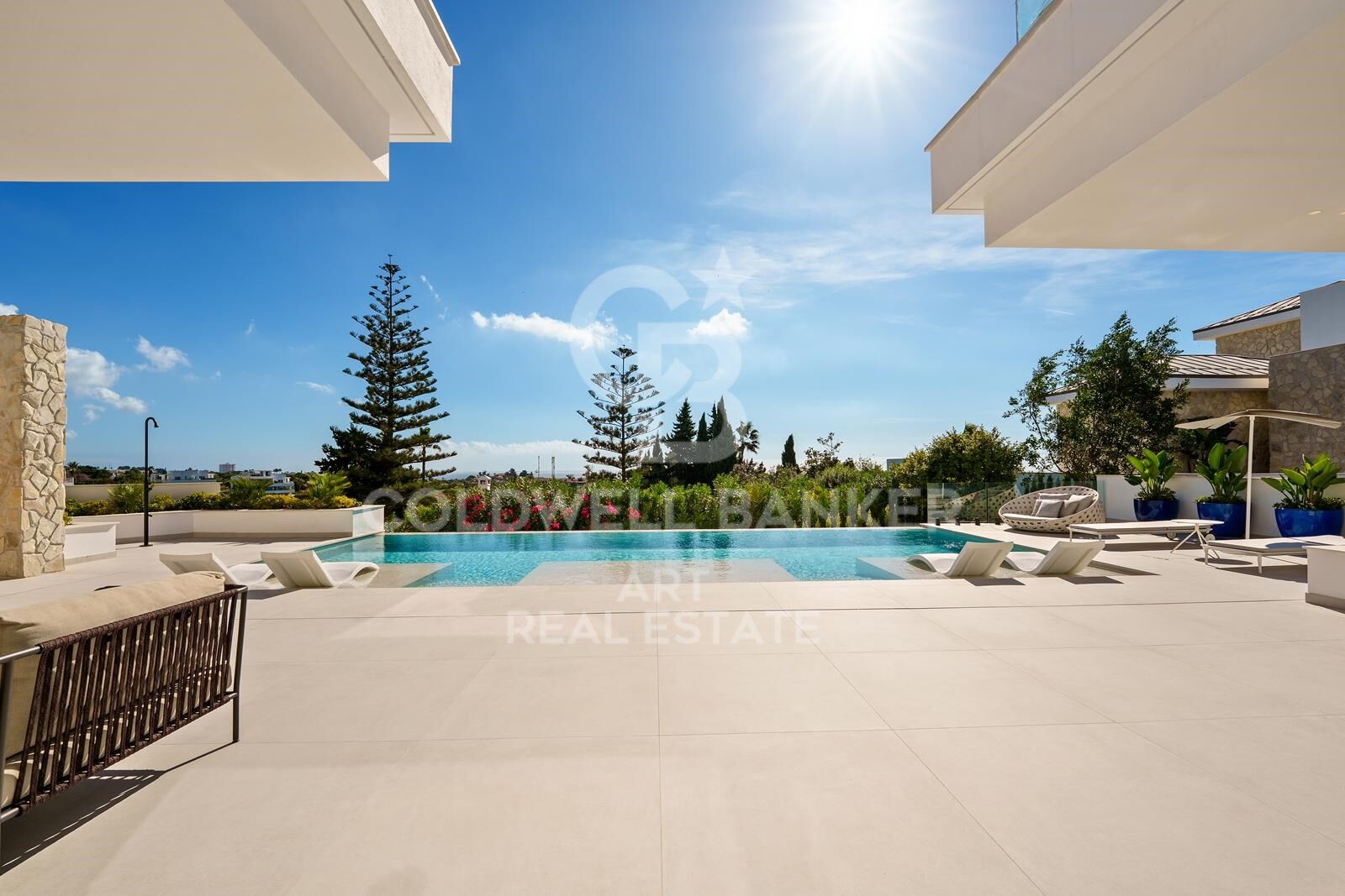 Villa exceptionnelle à La Quinta avec des vues spectaculaires sur la mer et la montagne