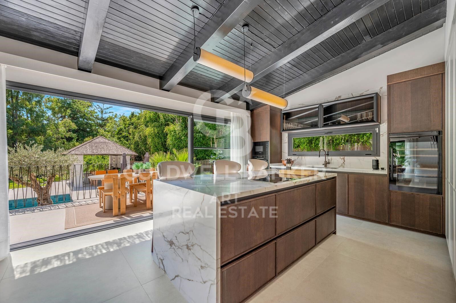 Charmante und ruhige Villa in der Nähe von Puerto Banús, Marbella