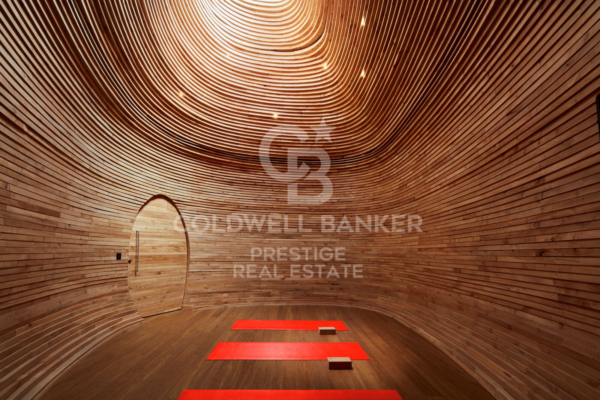 Iconic building in Barcelona: A luxury in heights in Diagonal Mar