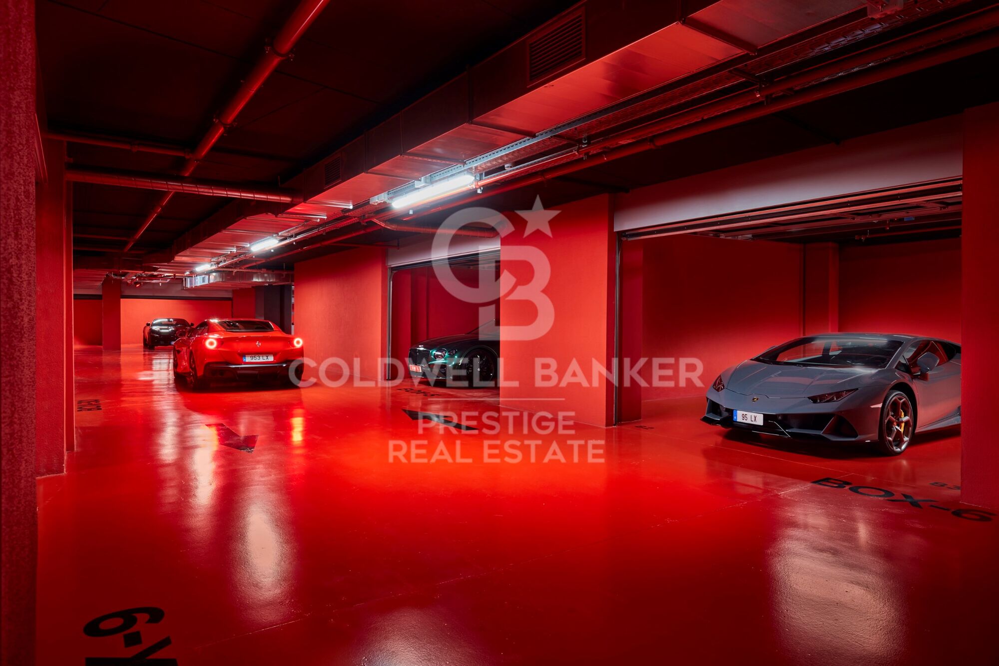 Iconic building in Barcelona: A luxury in heights in Diagonal Mar