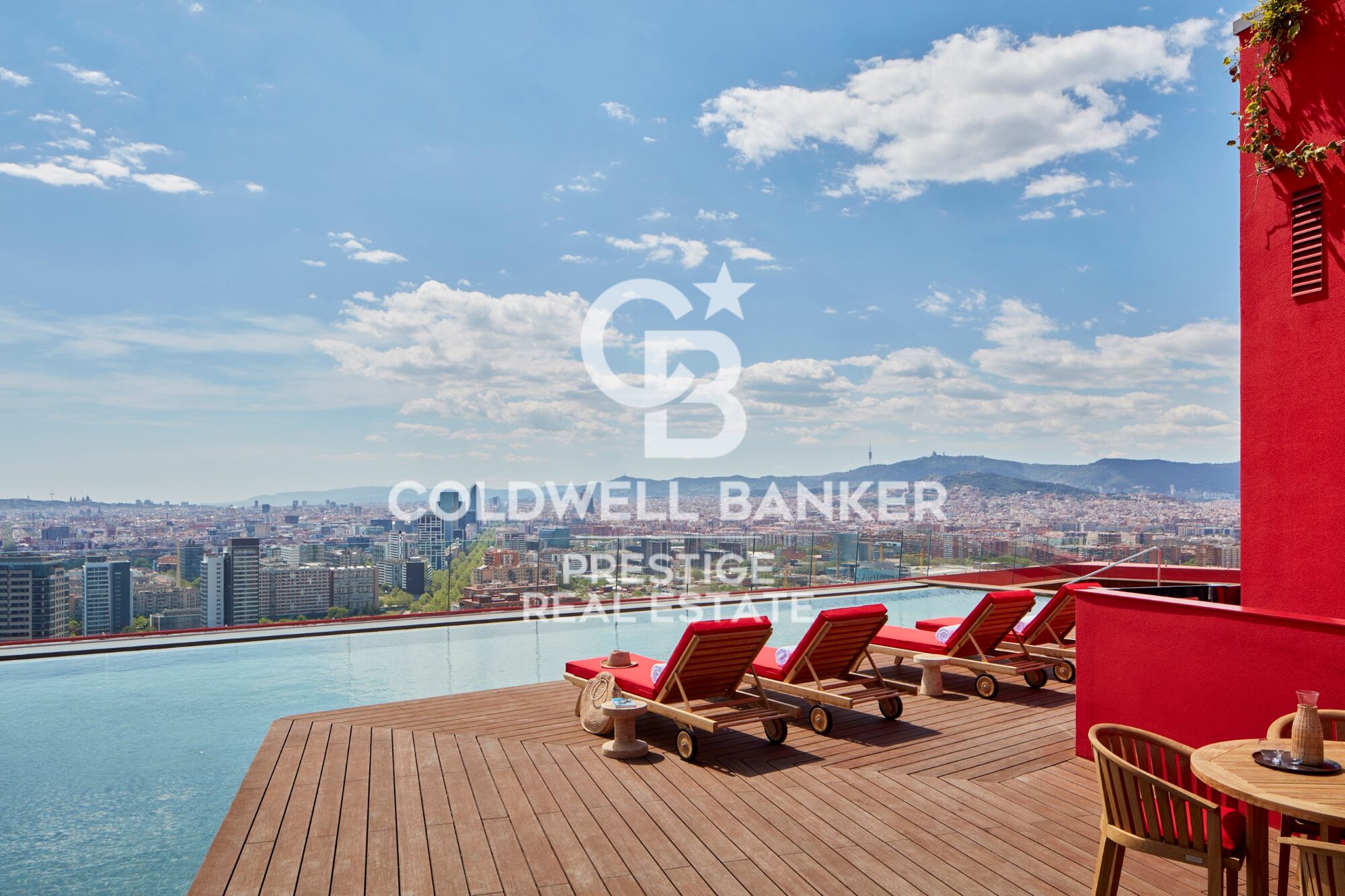 Iconic building in Barcelona: A luxury in heights in Diagonal Mar