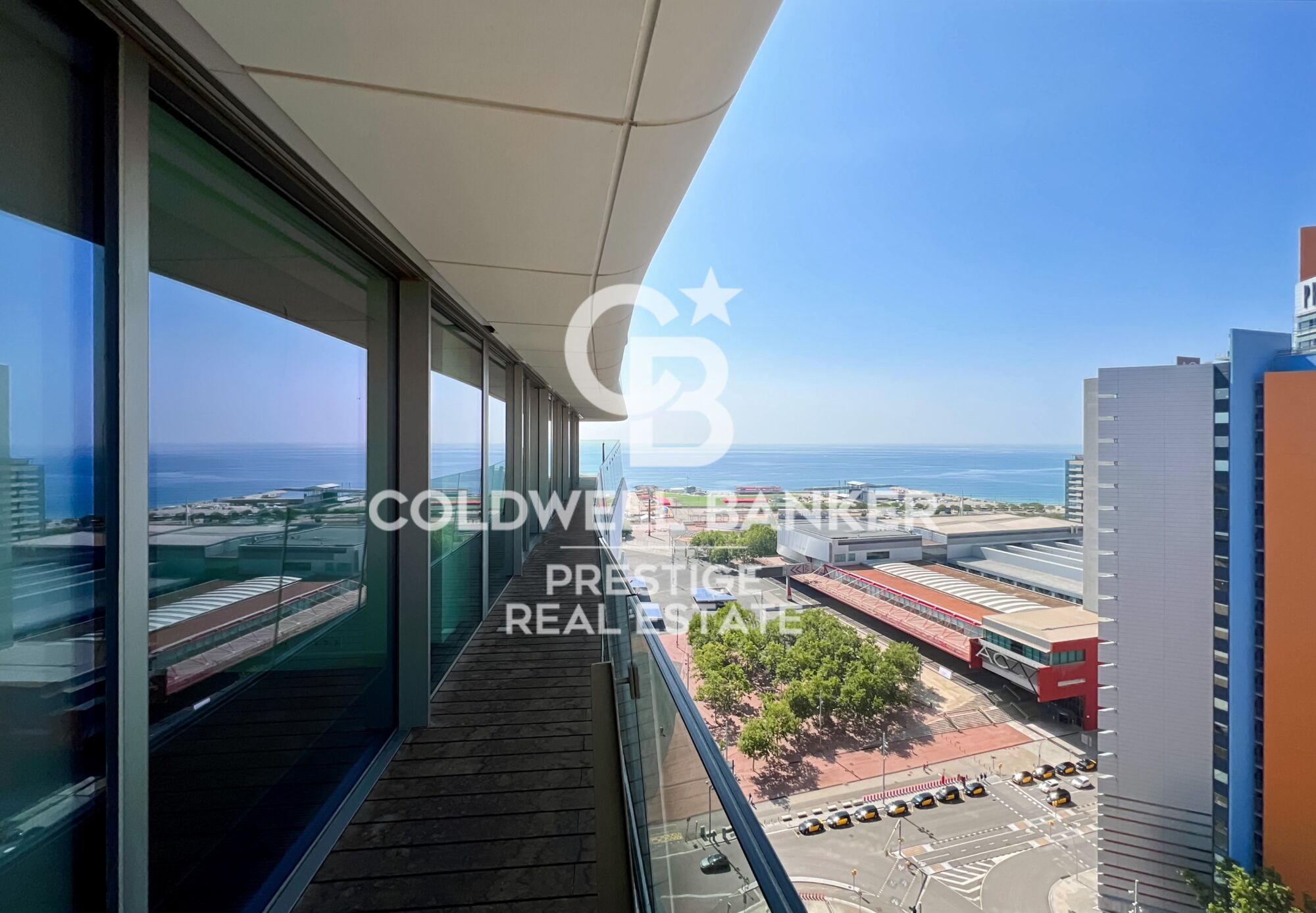 Iconic building in Barcelona: A luxury in heights in Diagonal Mar