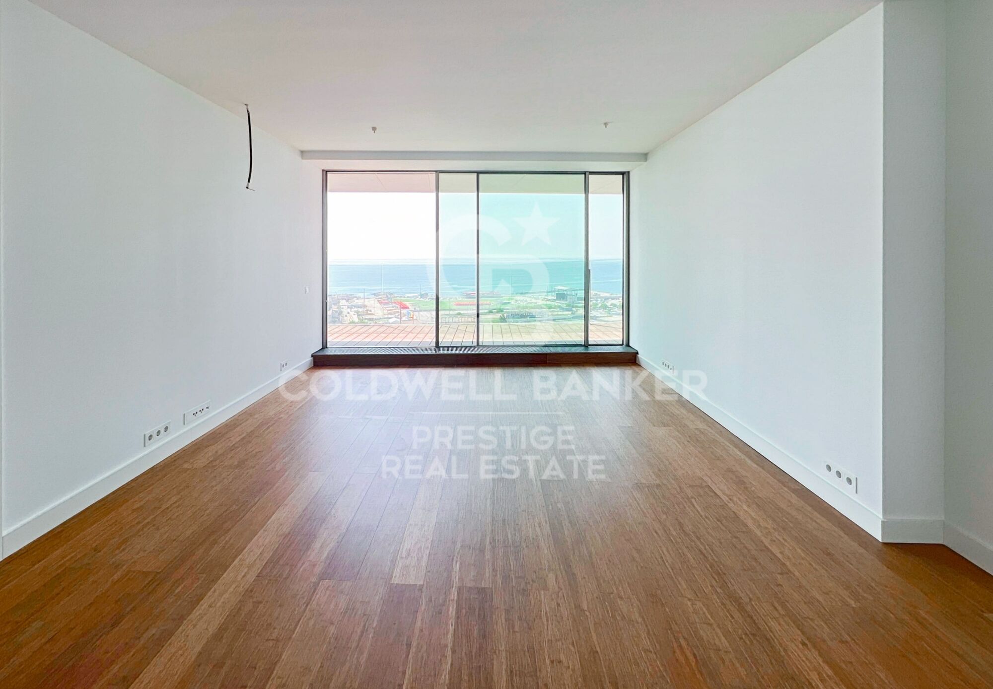 Iconic building in Barcelona: A luxury in heights in Diagonal Mar